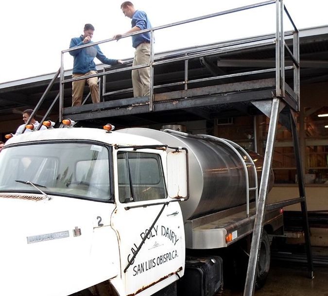 Cal Poly Dairy Truck