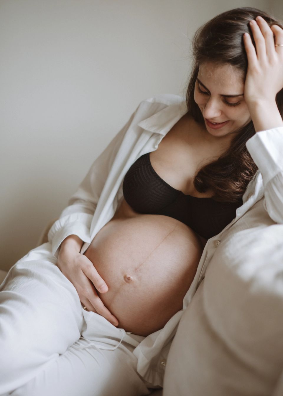 Pregnancy photography with Rhiannon Emma