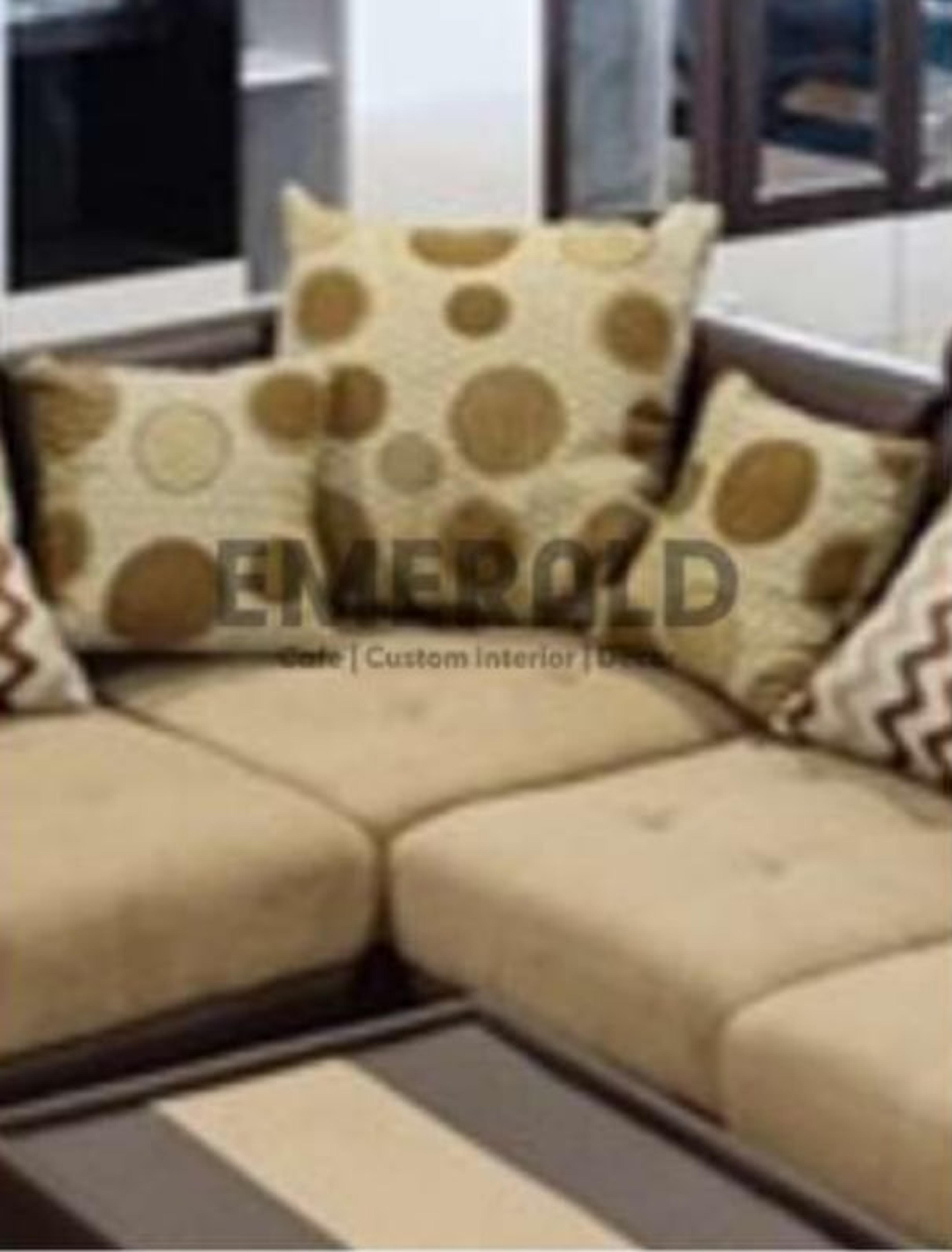 Sudut United — Emerald Sofa