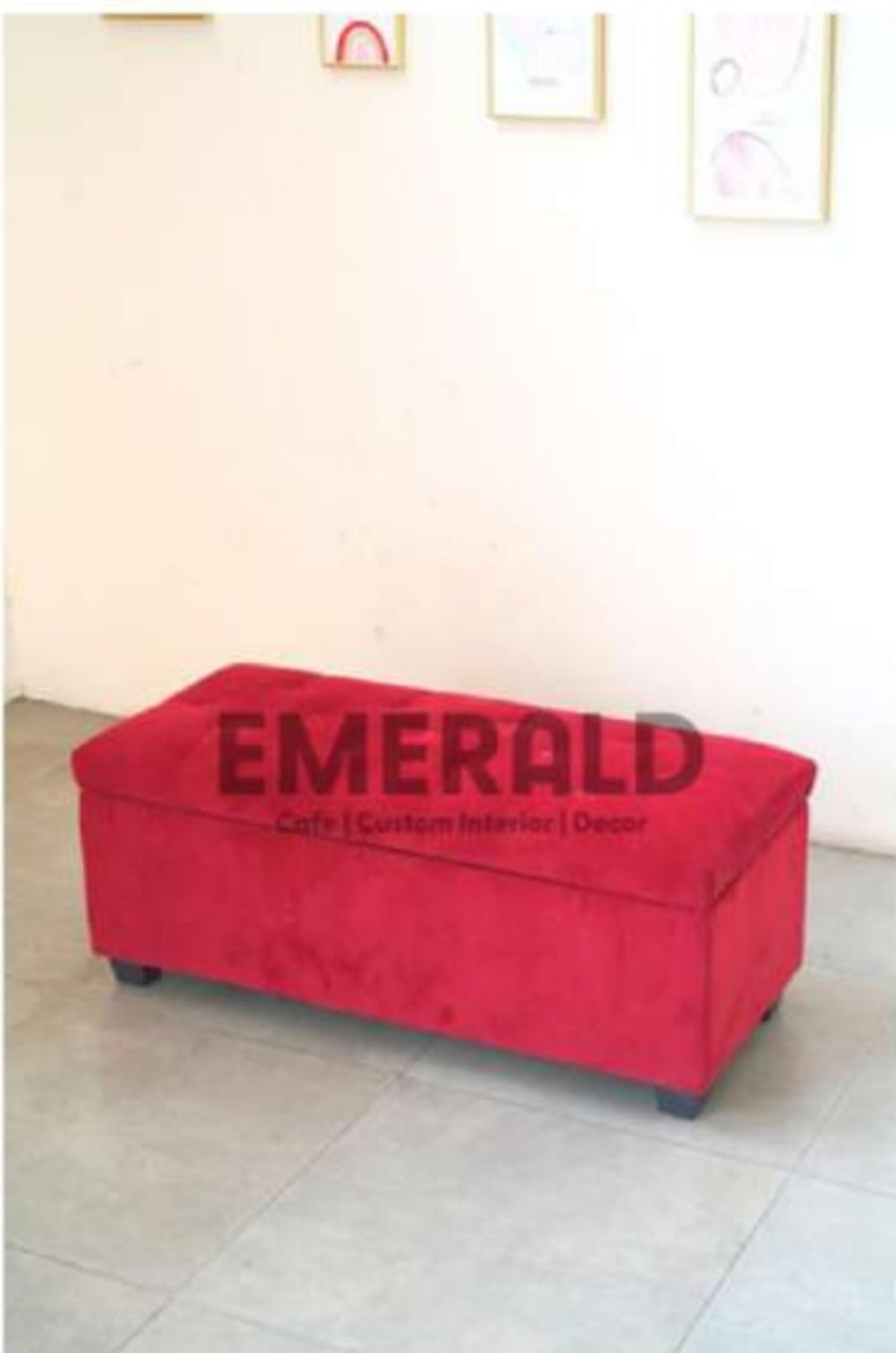 Etis Storage — Emerald Sofa