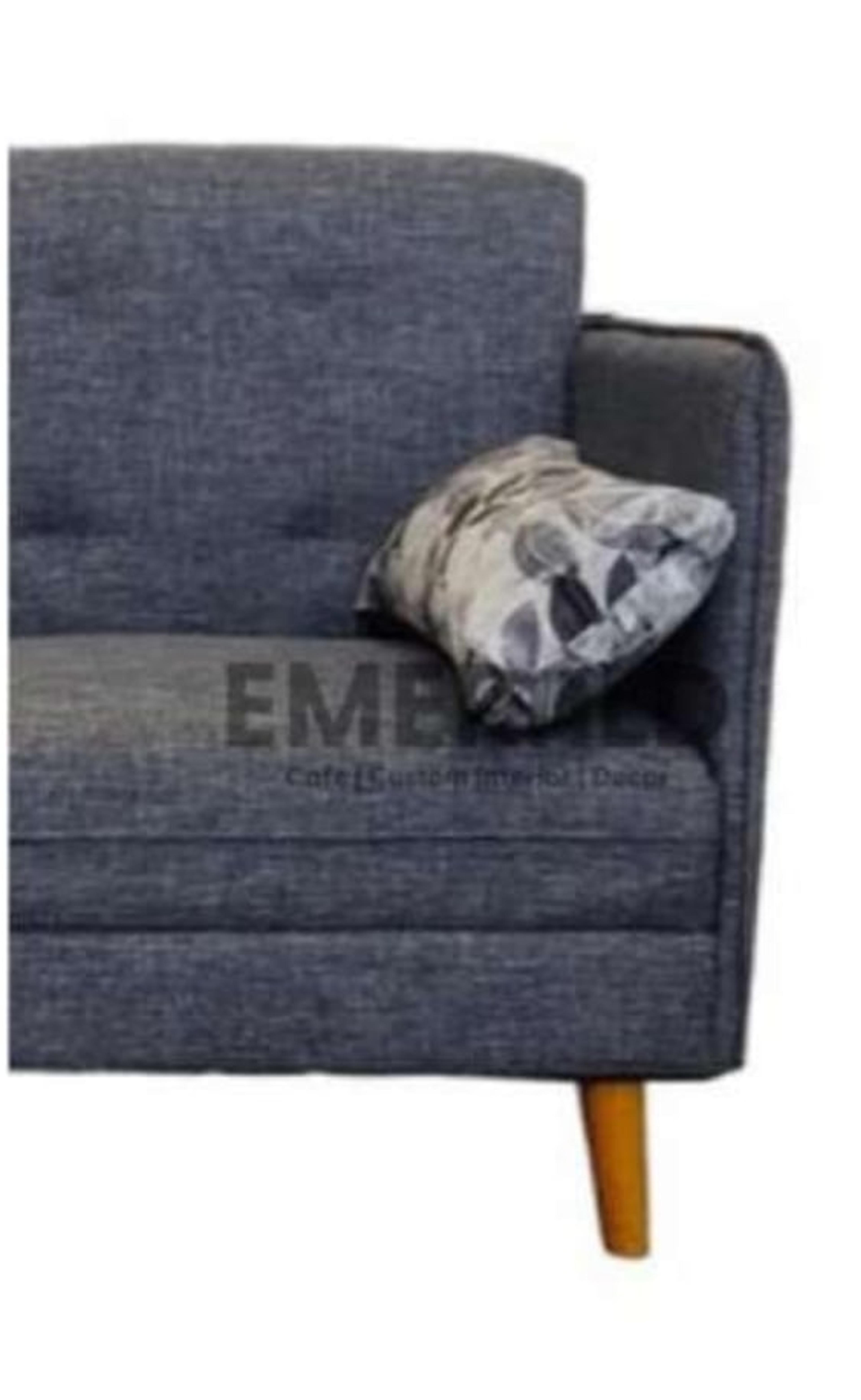 Sofa Yuki — Emerald Sofa