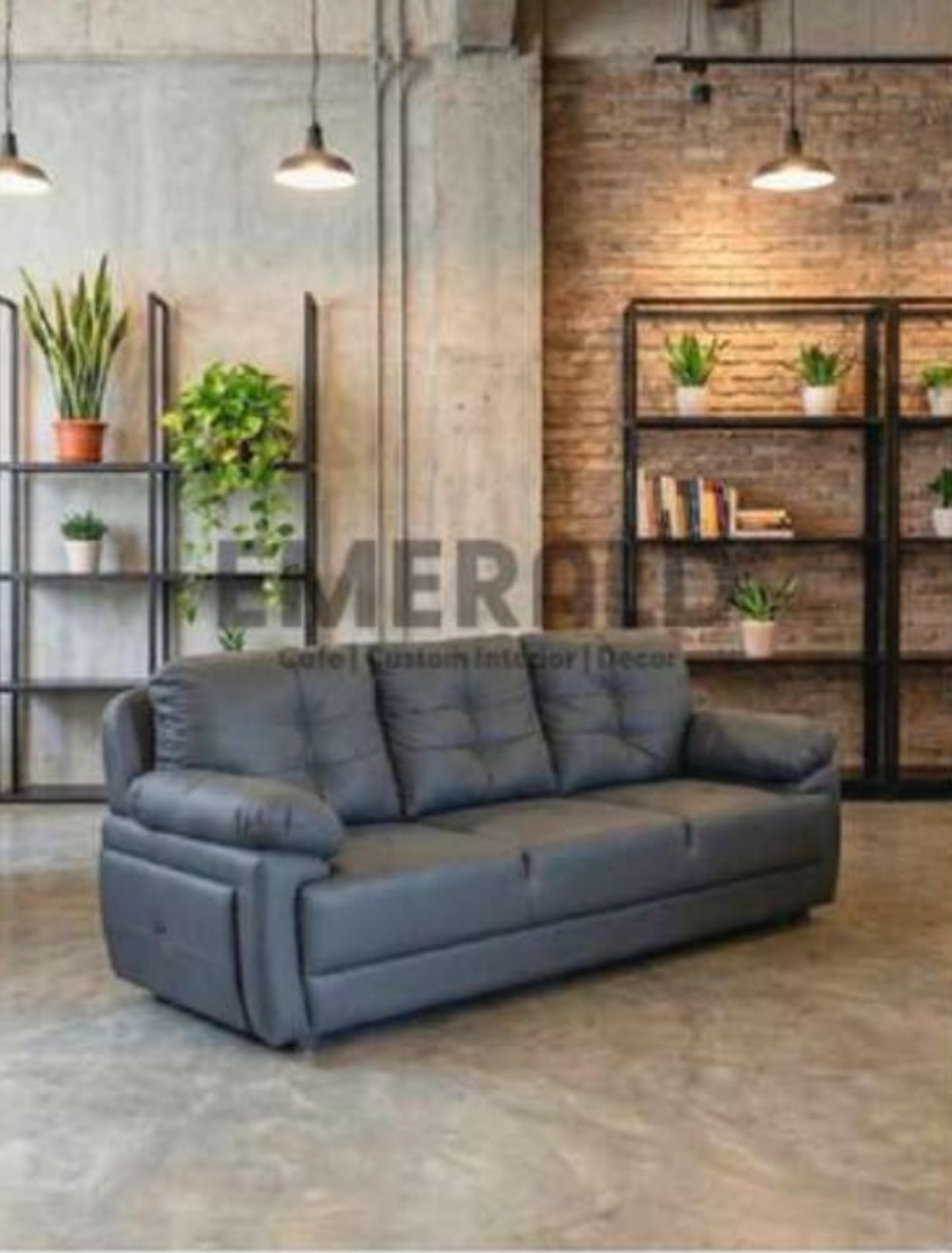 321 Vegas — Emerald Sofa