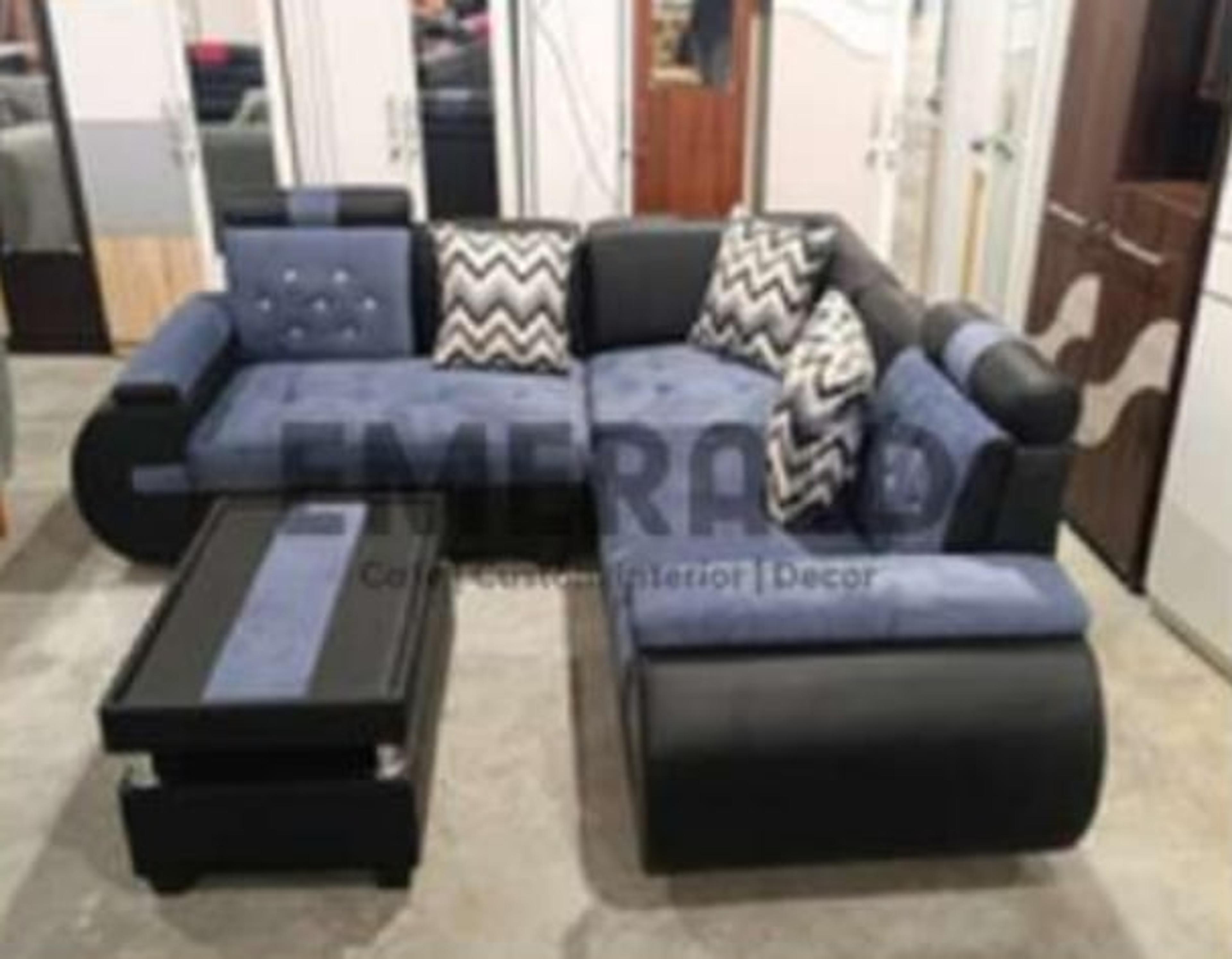 Sudut XO — Emerald Sofa