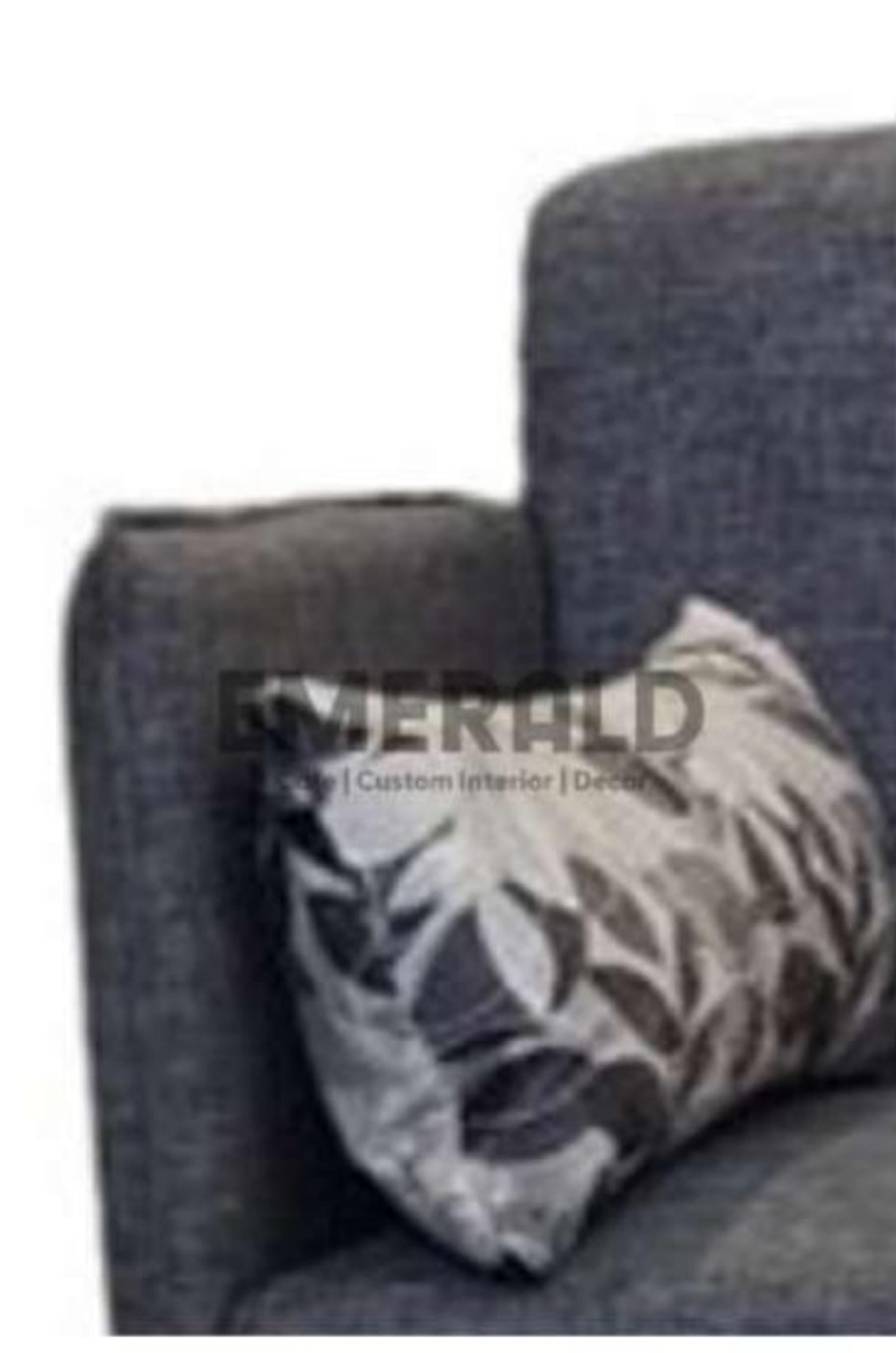 Sofa Yuki — Emerald Sofa