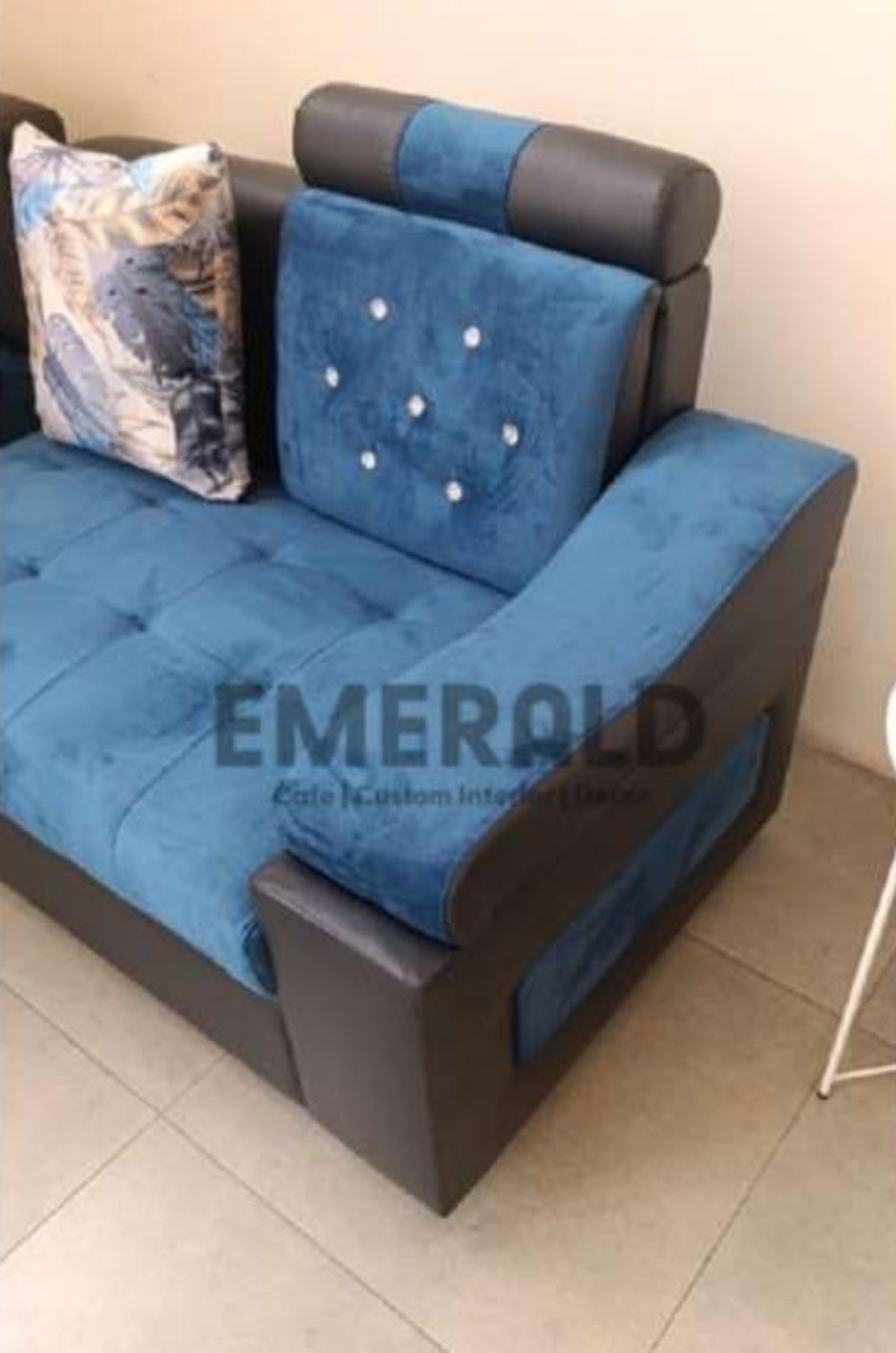 Sudut Exelent — Emerald Sofa
