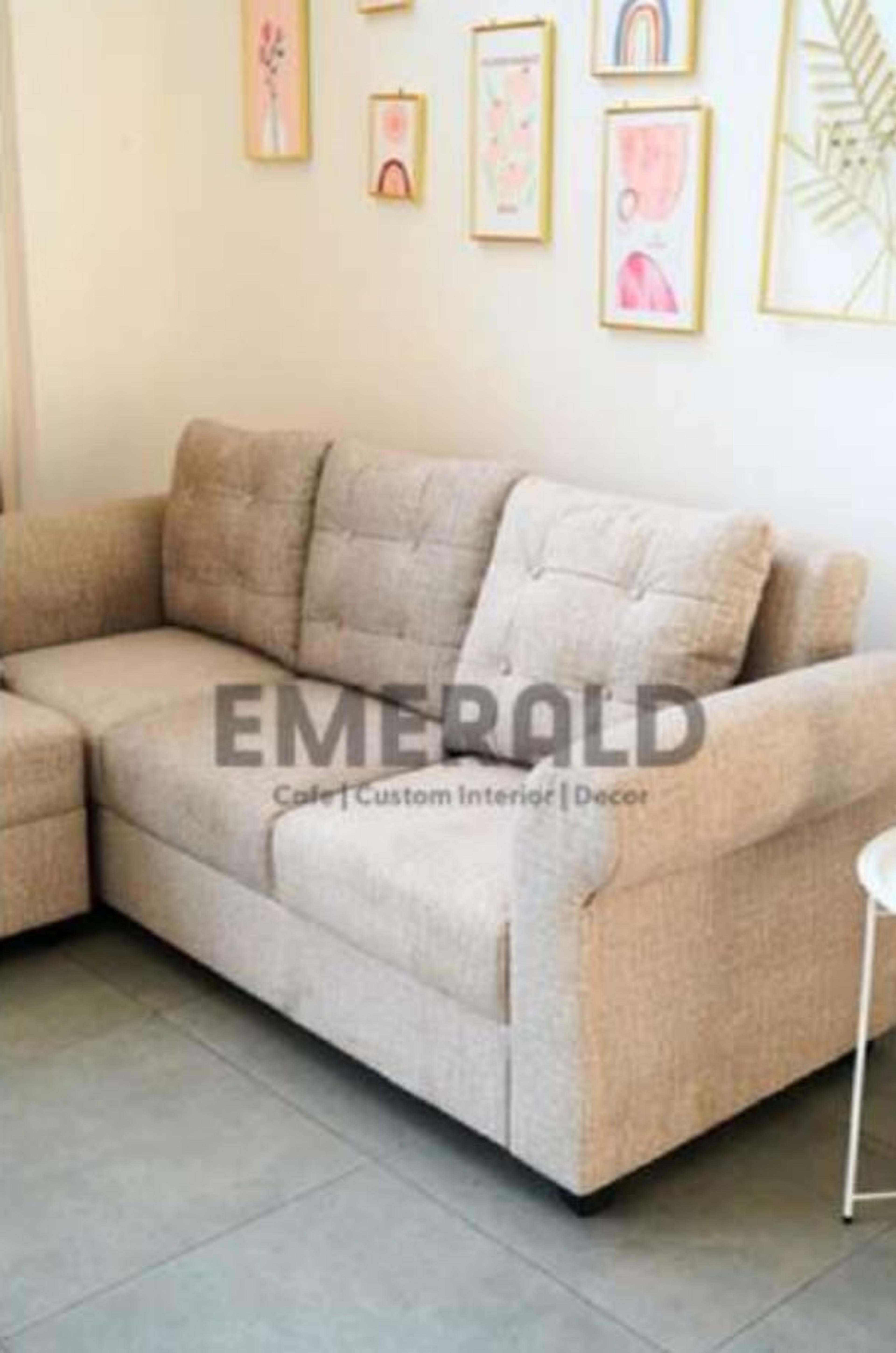 Sudut Origin — Emerald Sofa