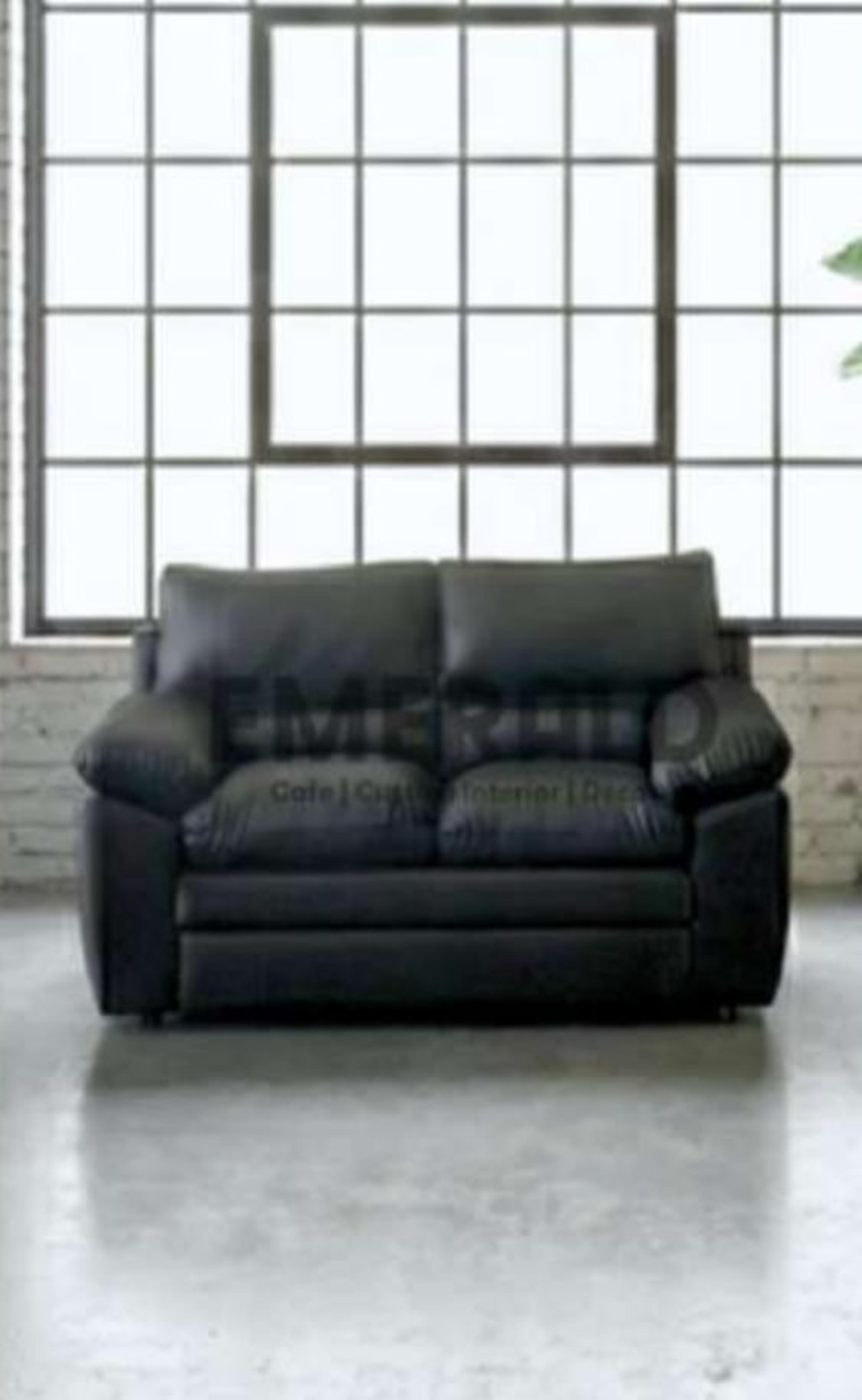 321 Chicago — Emerald Sofa