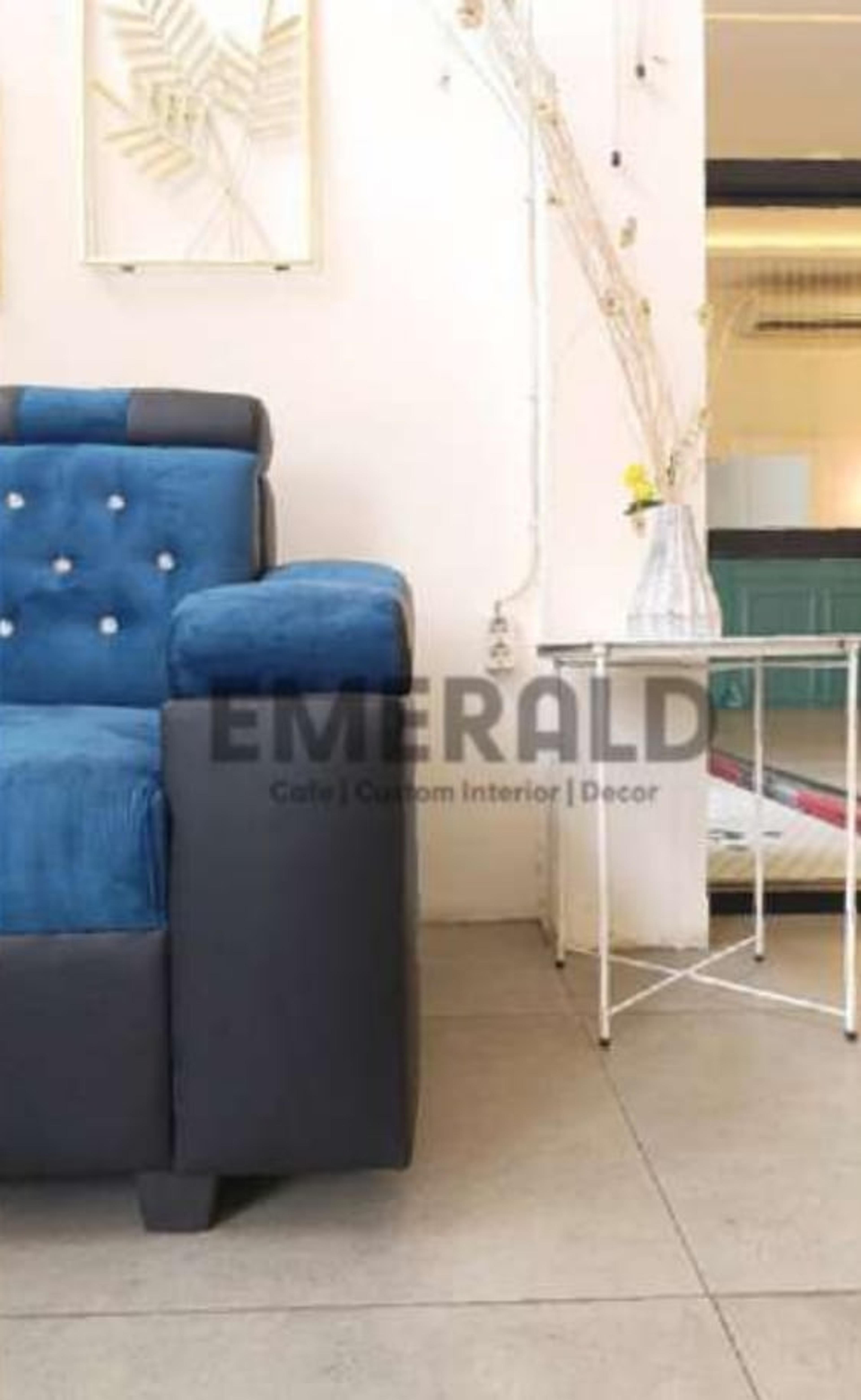 Sudut Exelent — Emerald Sofa
