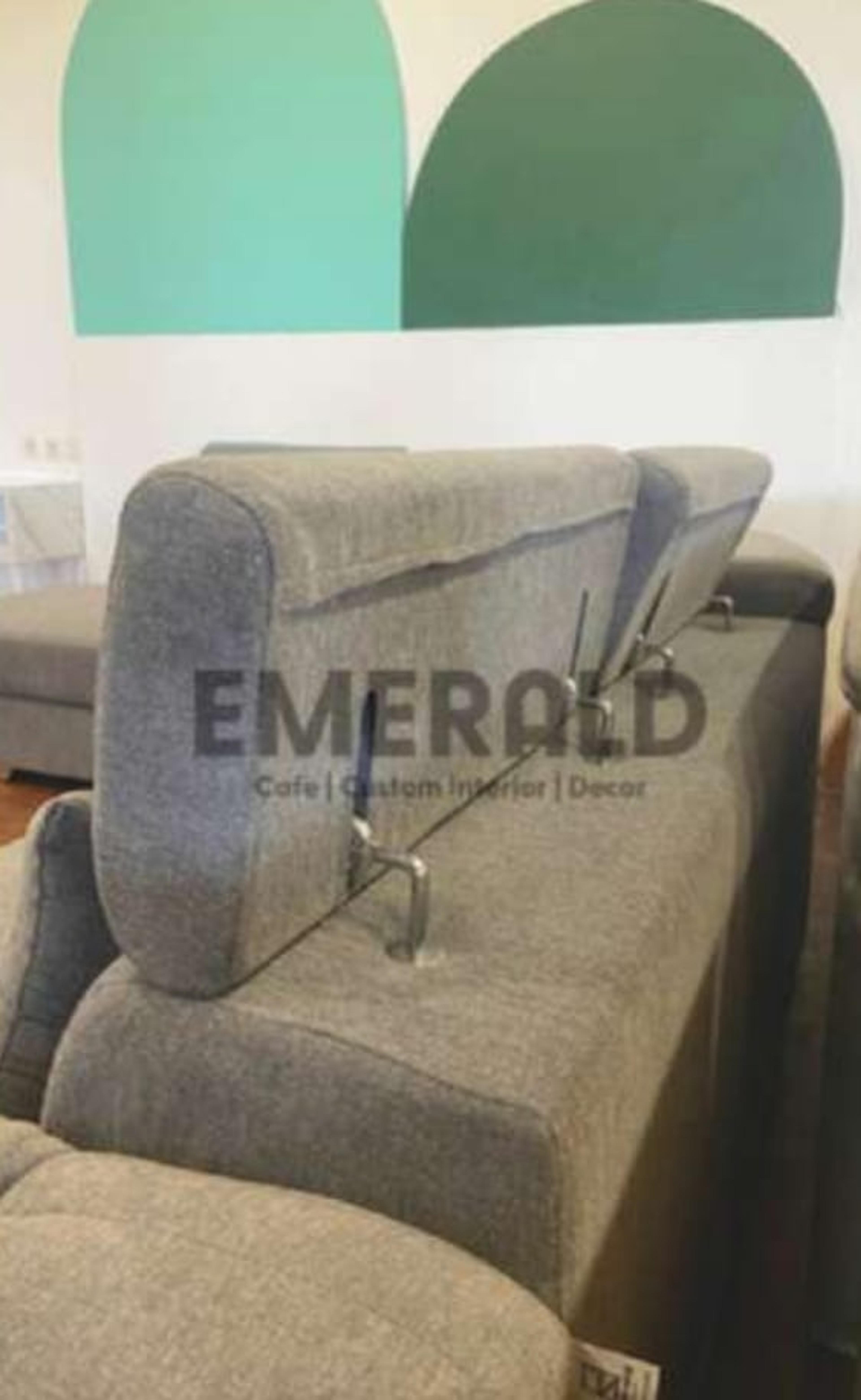 Sudut Montecarlo — Emerald Sofa