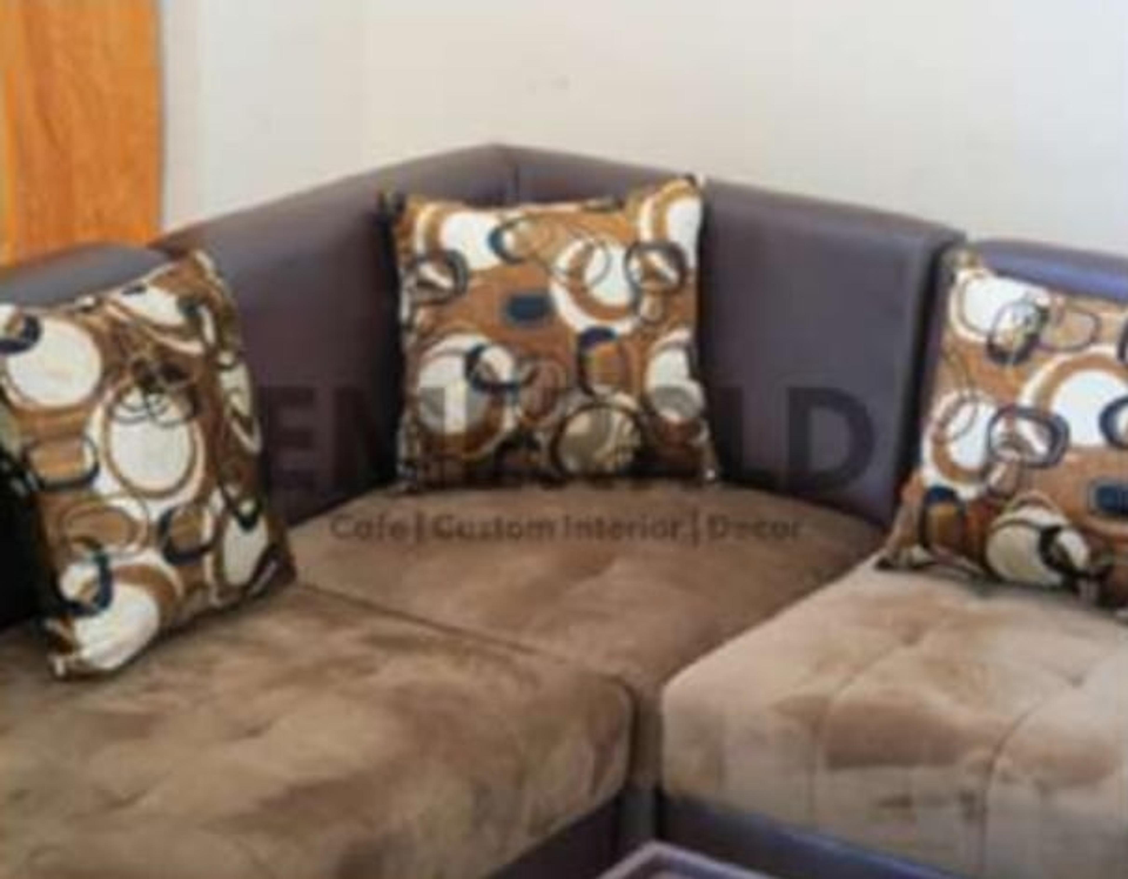 Sudut Kimi — Emerald Sofa