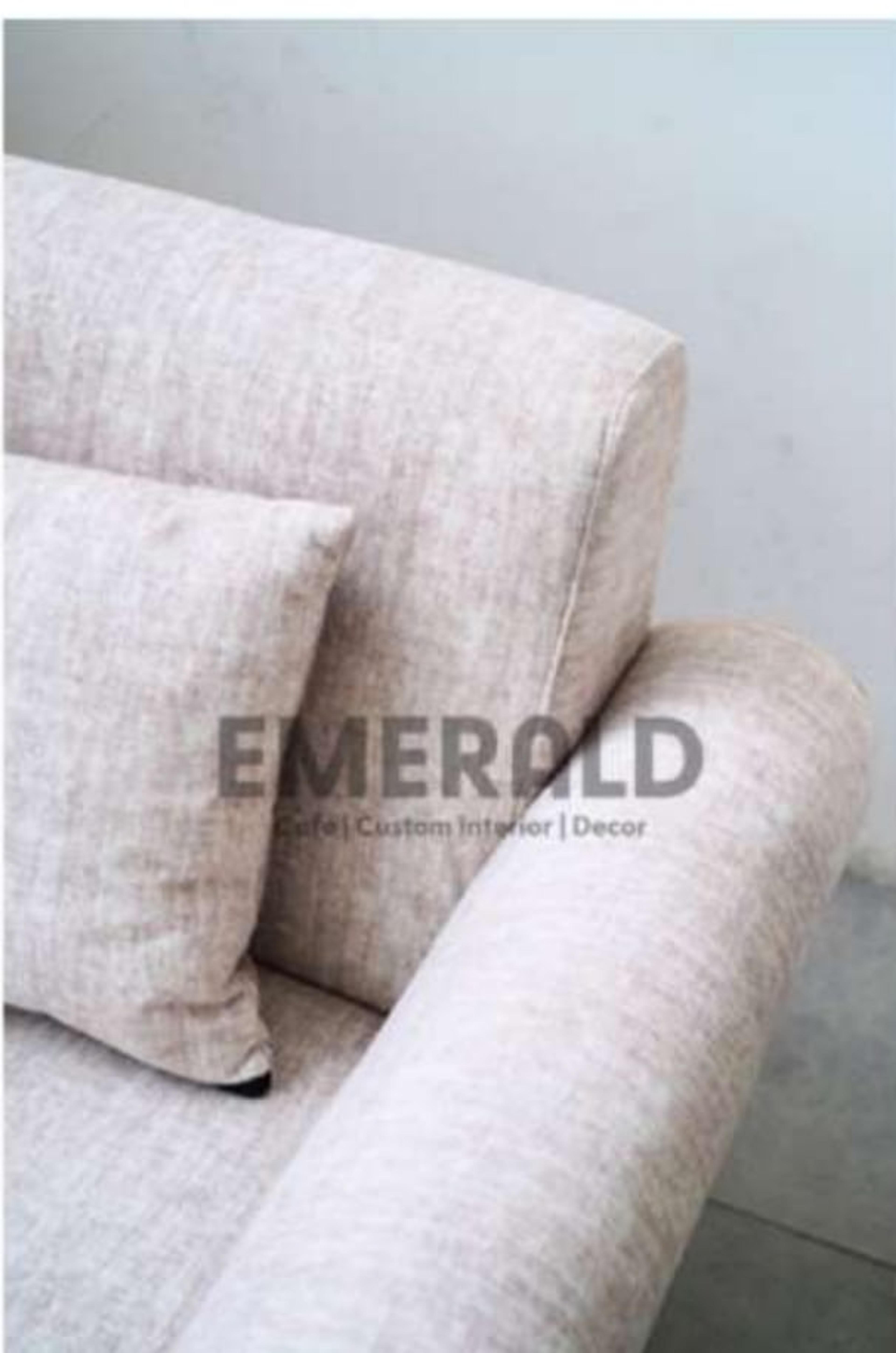 2 Seat Gabriel — Emerald Sofa