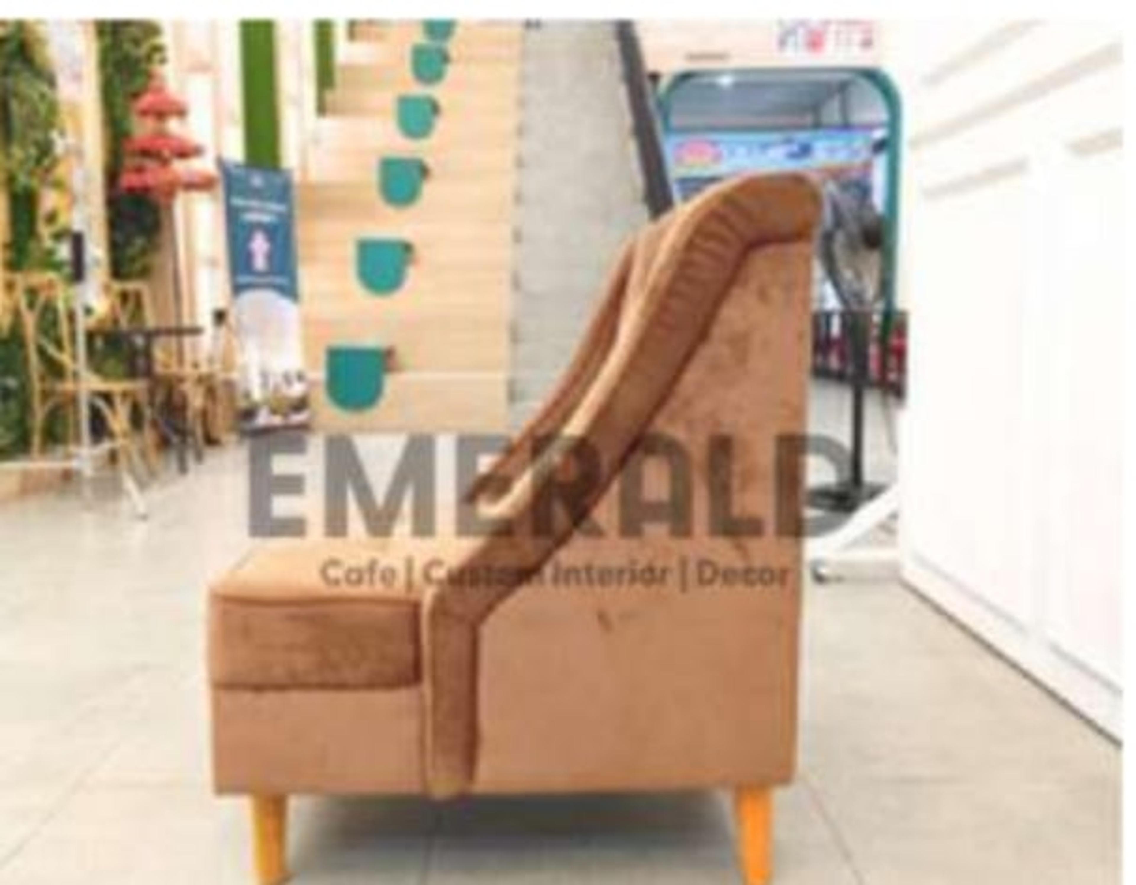 Sofa Hitori — Emerald Sofa