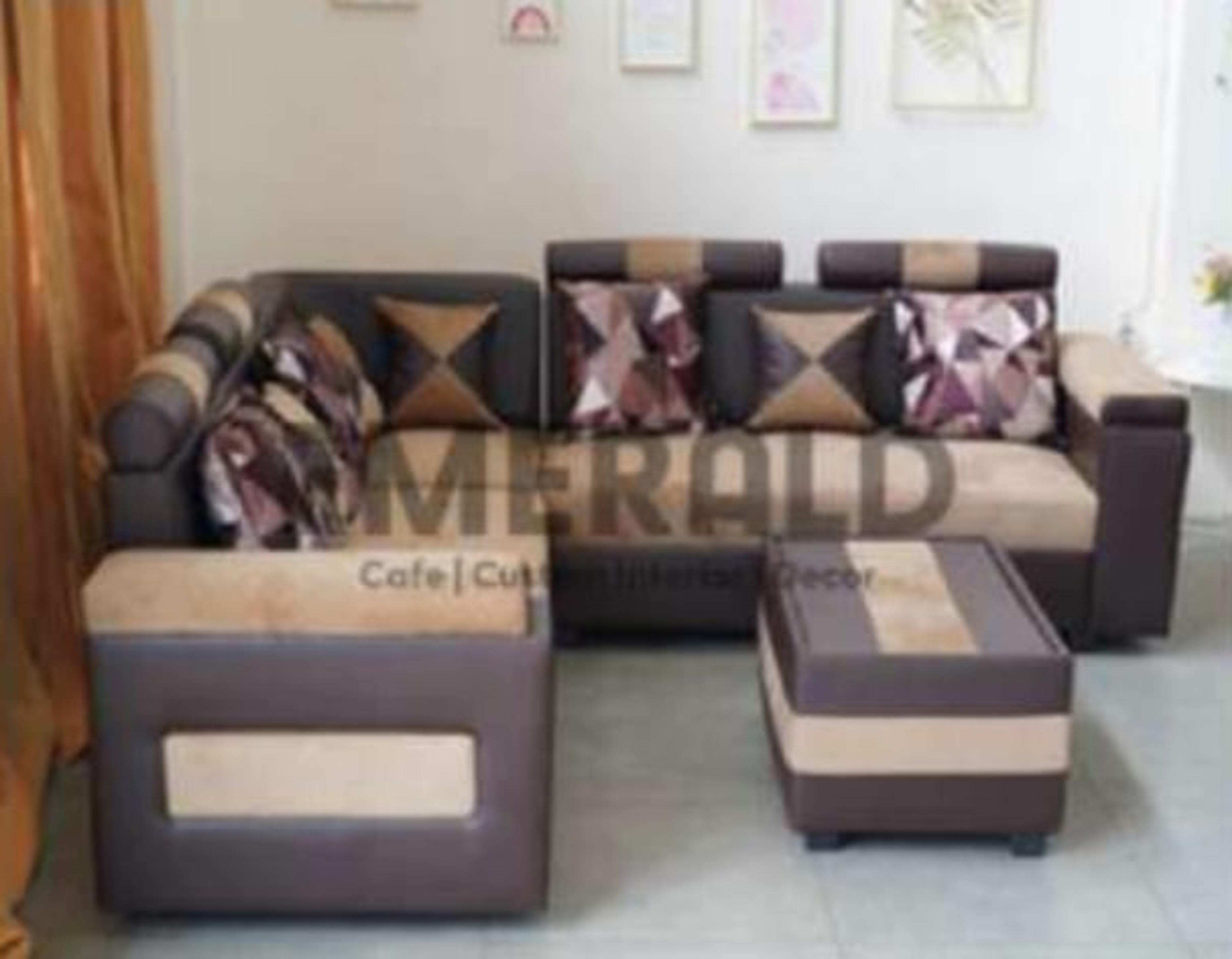 Sudut Miko — Emerald Sofa