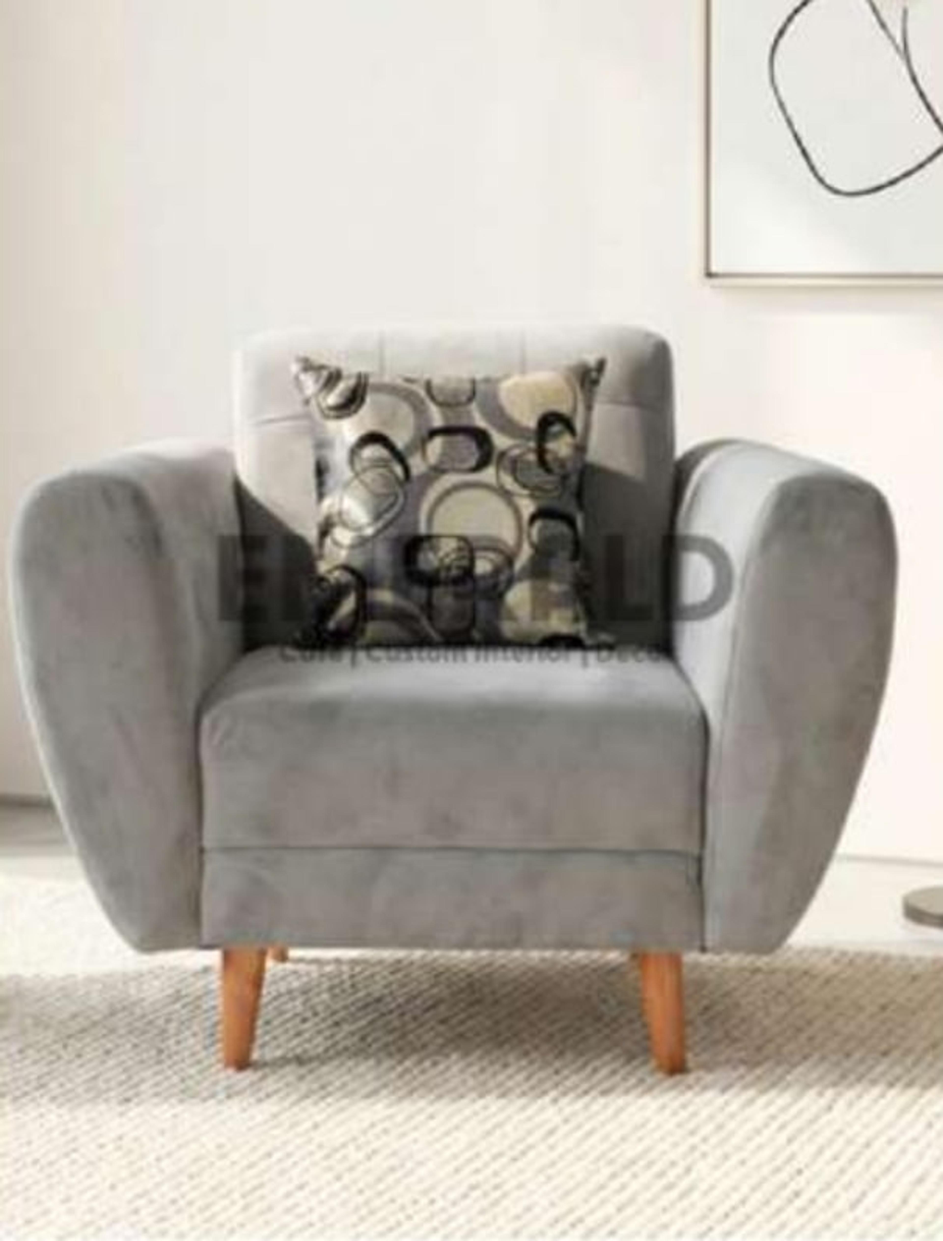 221 Roma — Emerald Sofa