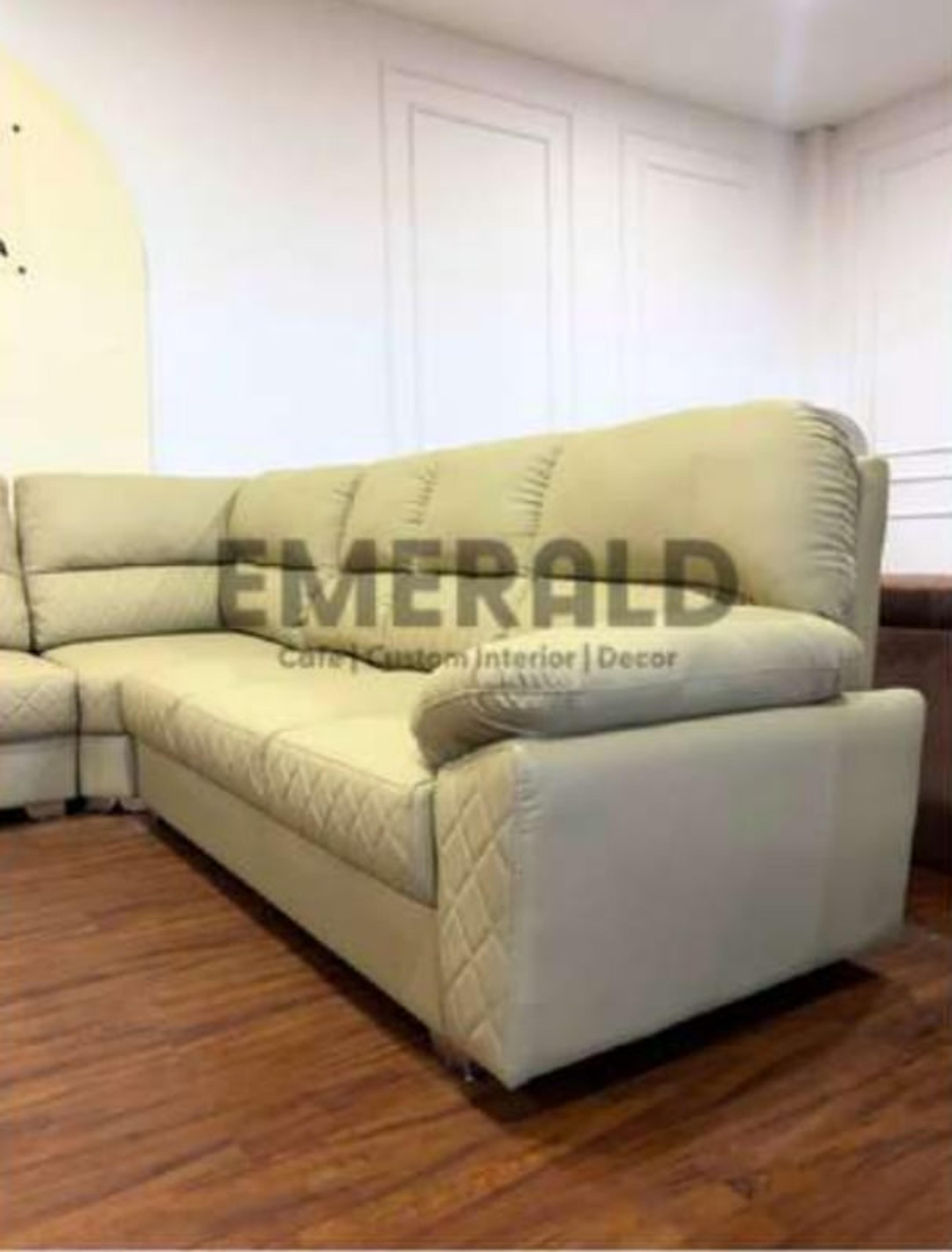 Sudut Boston — Emerald Sofa