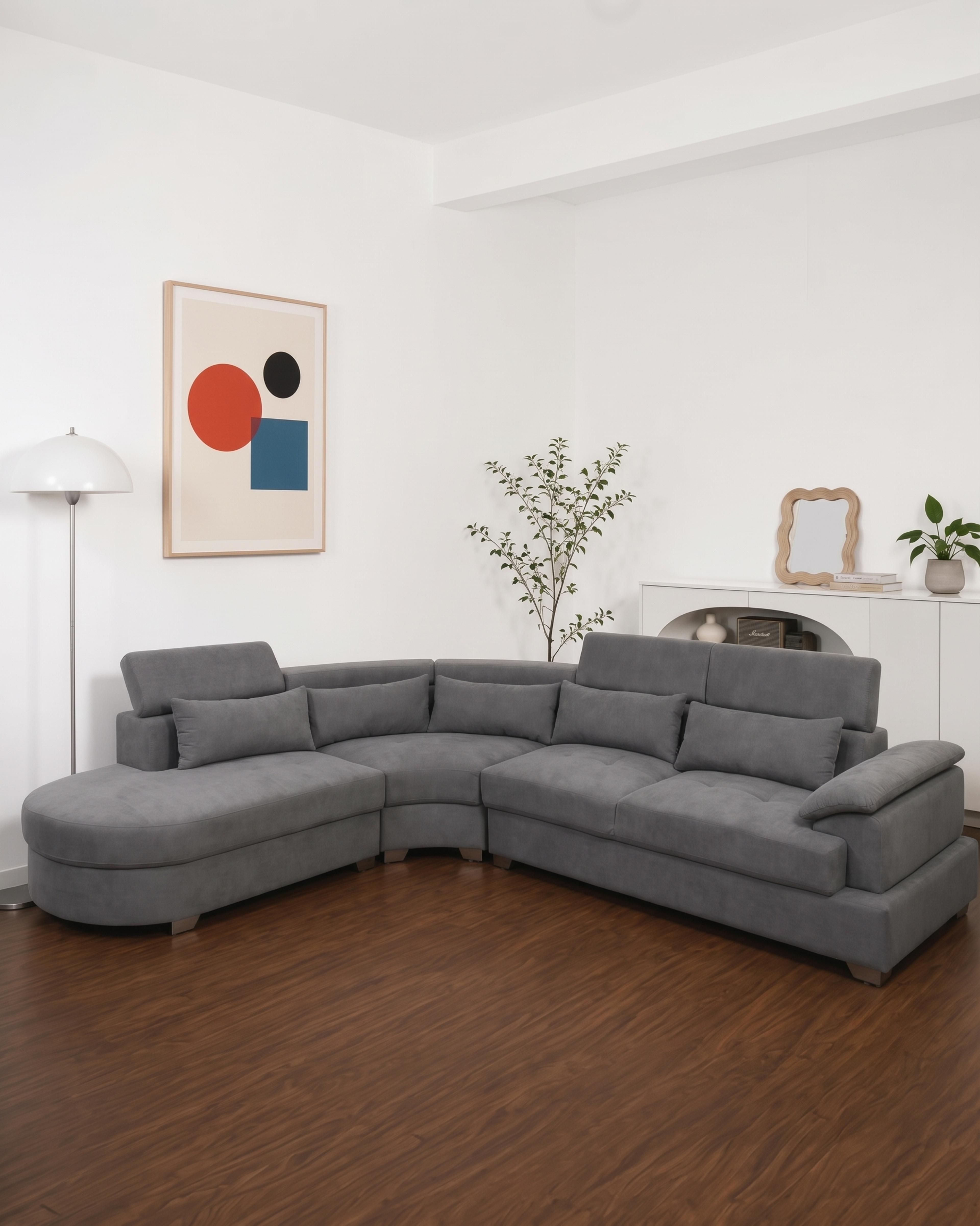 Sofa Emerald di ruang keluarga