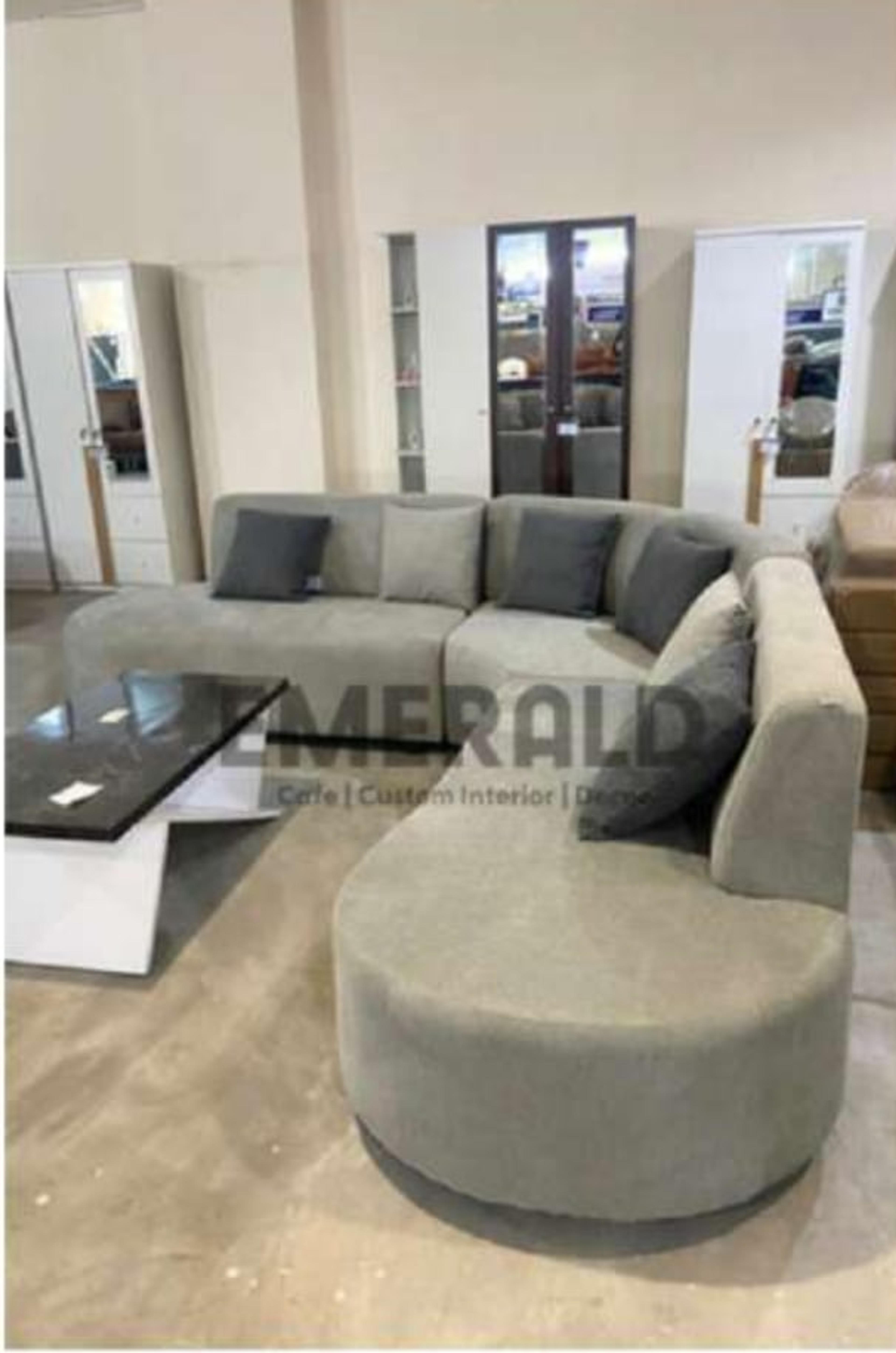 Sudut Luna — Emerald Sofa