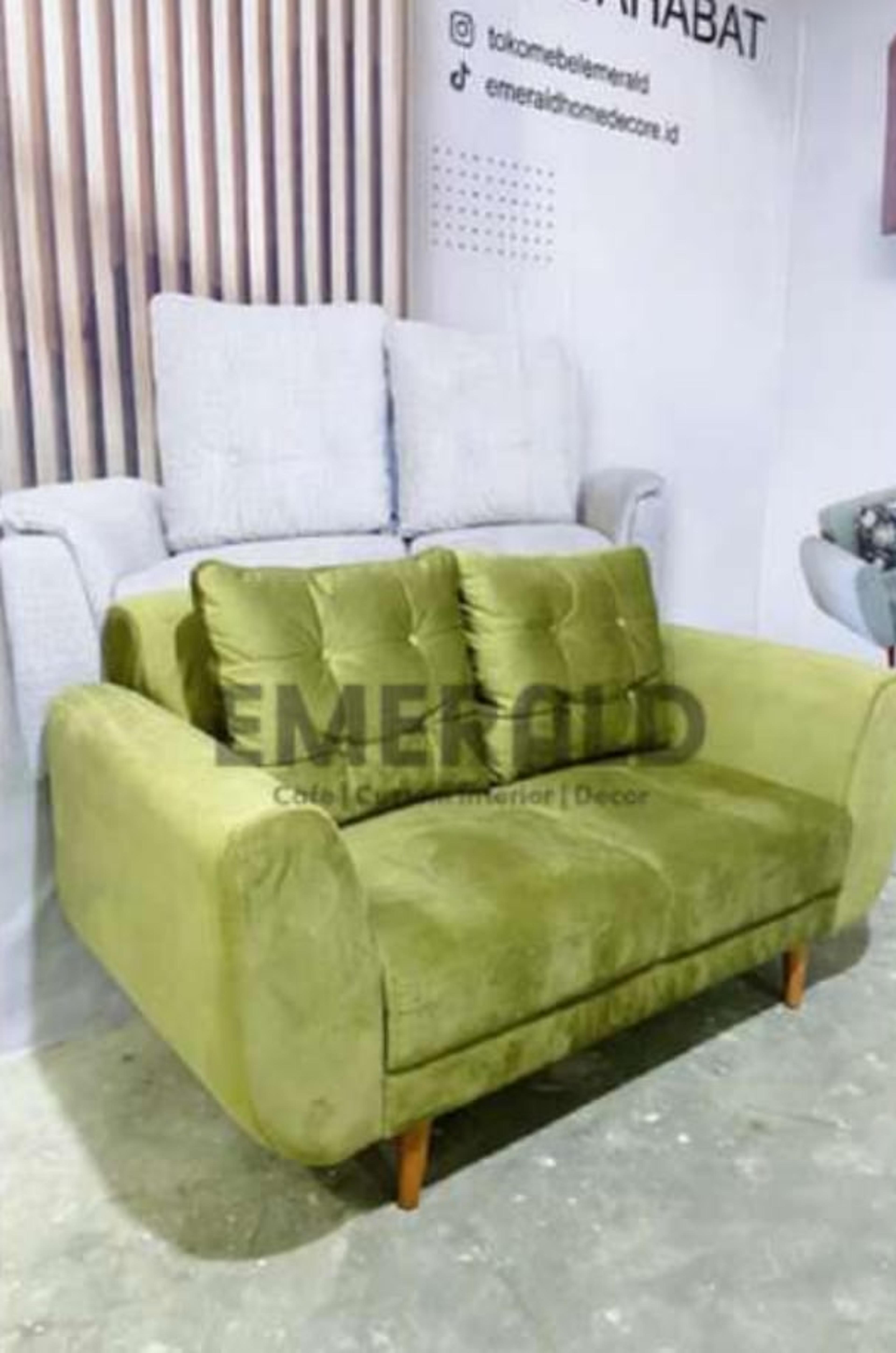 2 Seat Arabel — Emerald Sofa