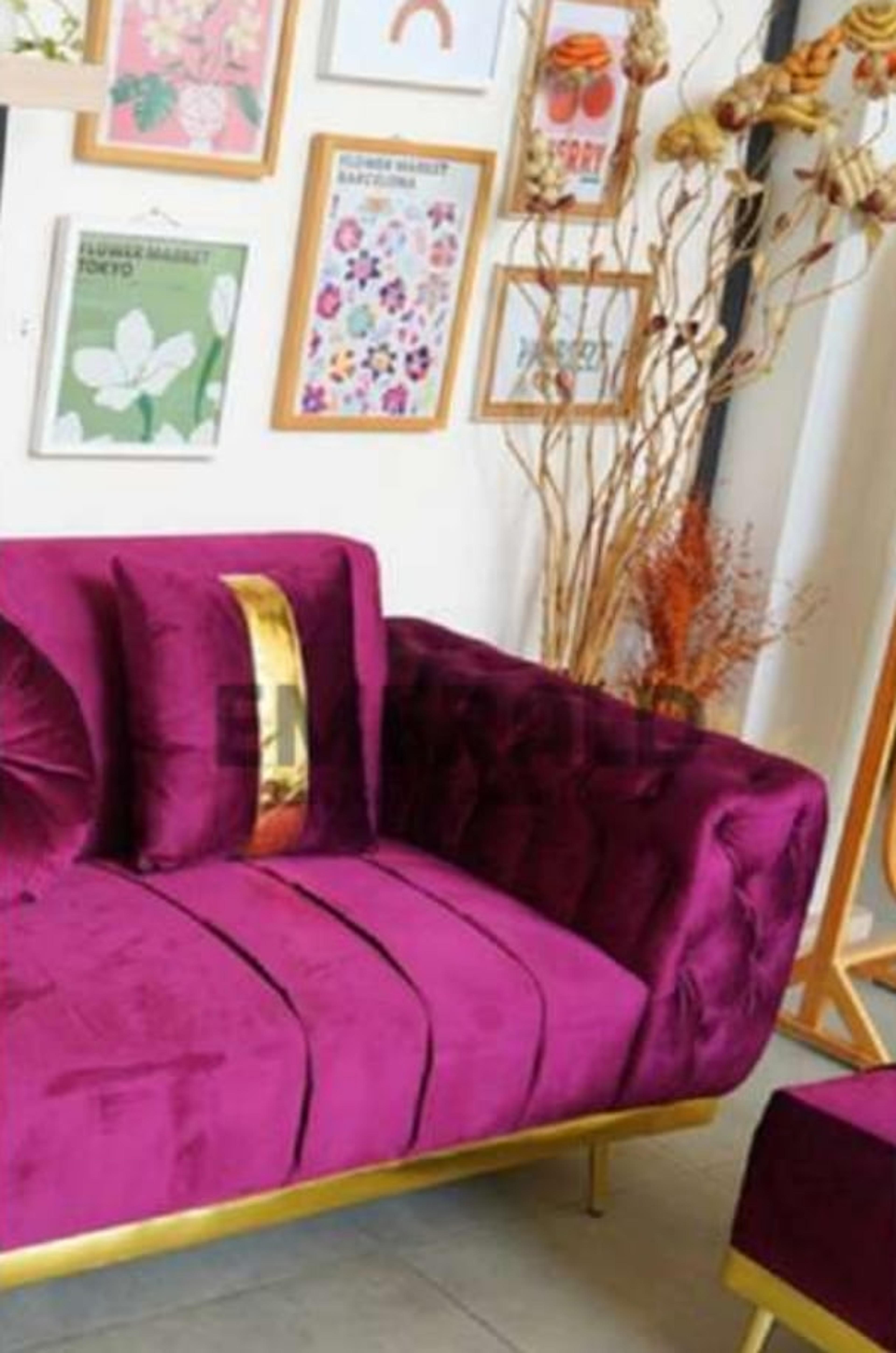 Sofa Optimus — Emerald Sofa