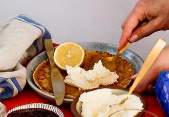 Lemon Curd Crêpes
