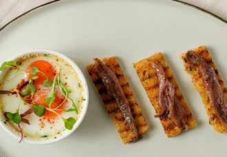 Sunday Brunch: Baked Rich Yolk Eggs