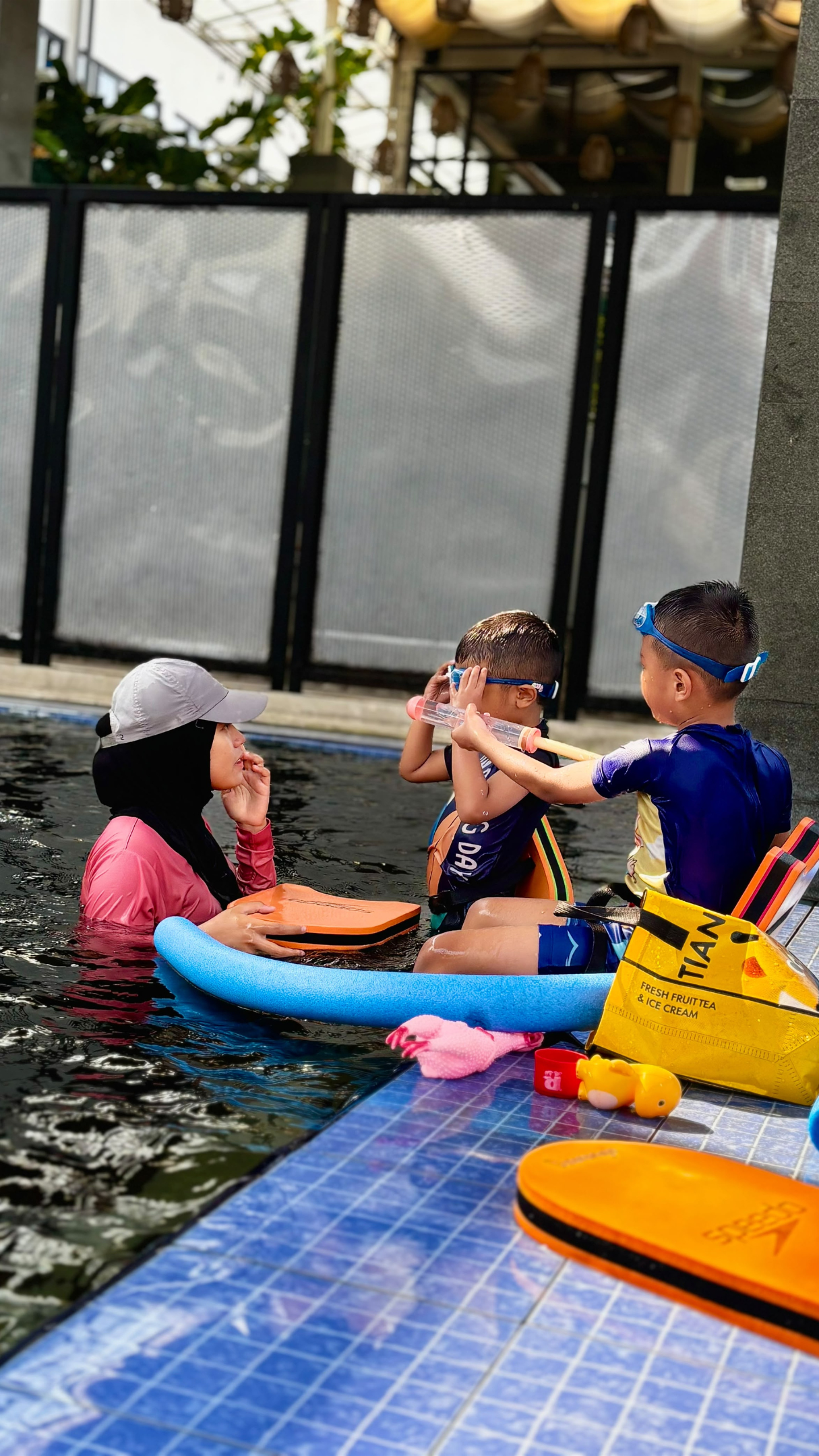 Berani Melangkah, Berani Basah! 💦🏊‍♂️