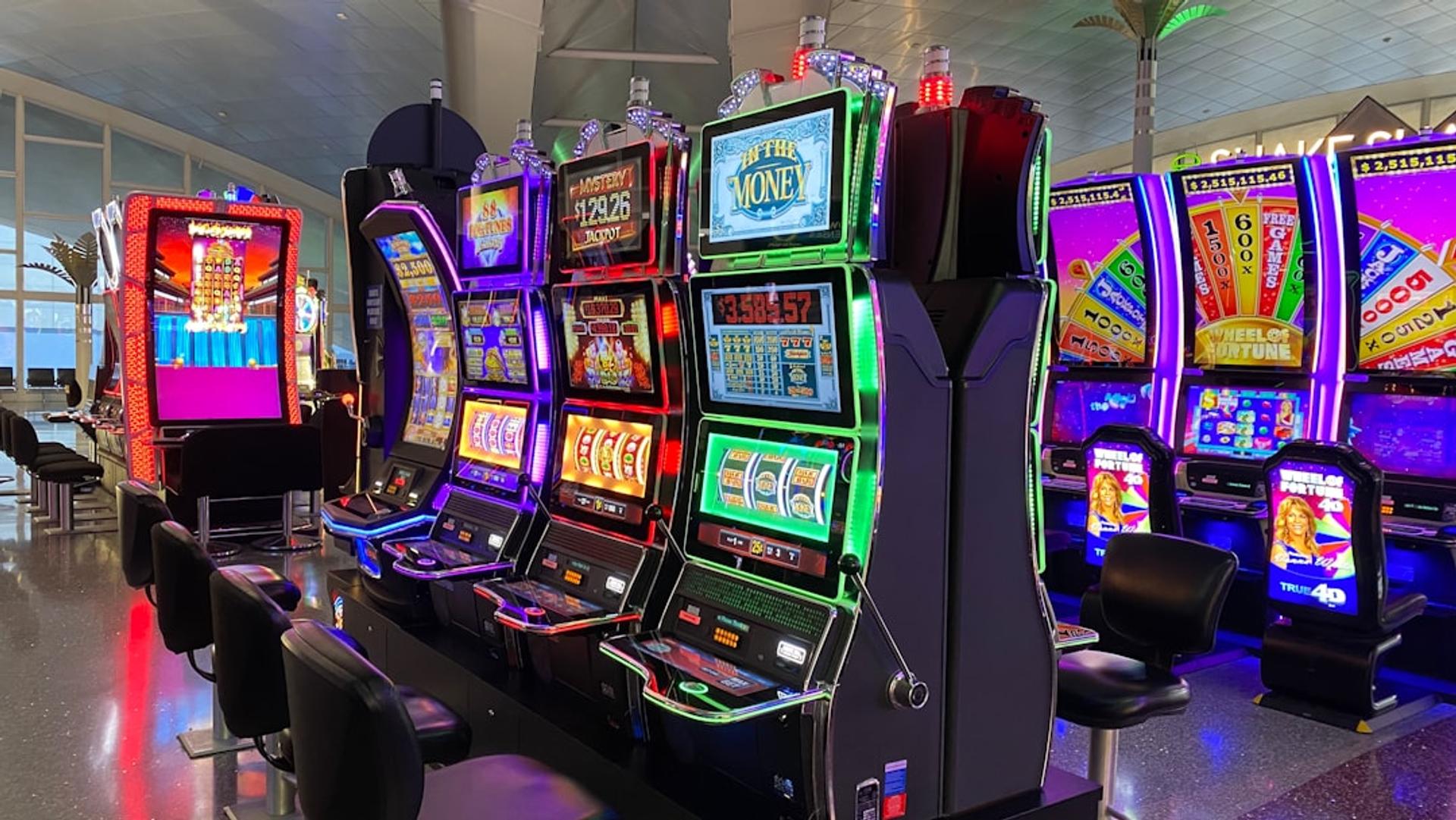 Pemain analisis tabel perbandingan RTP volatilitas slot