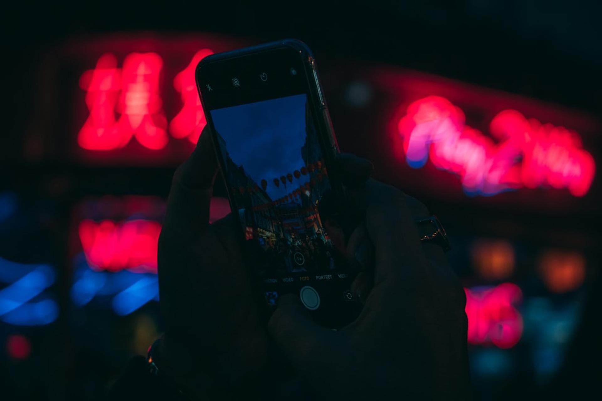 Cek kecepatan koneksi dan tutup aplikasi latar belakang sebelum main demo slot