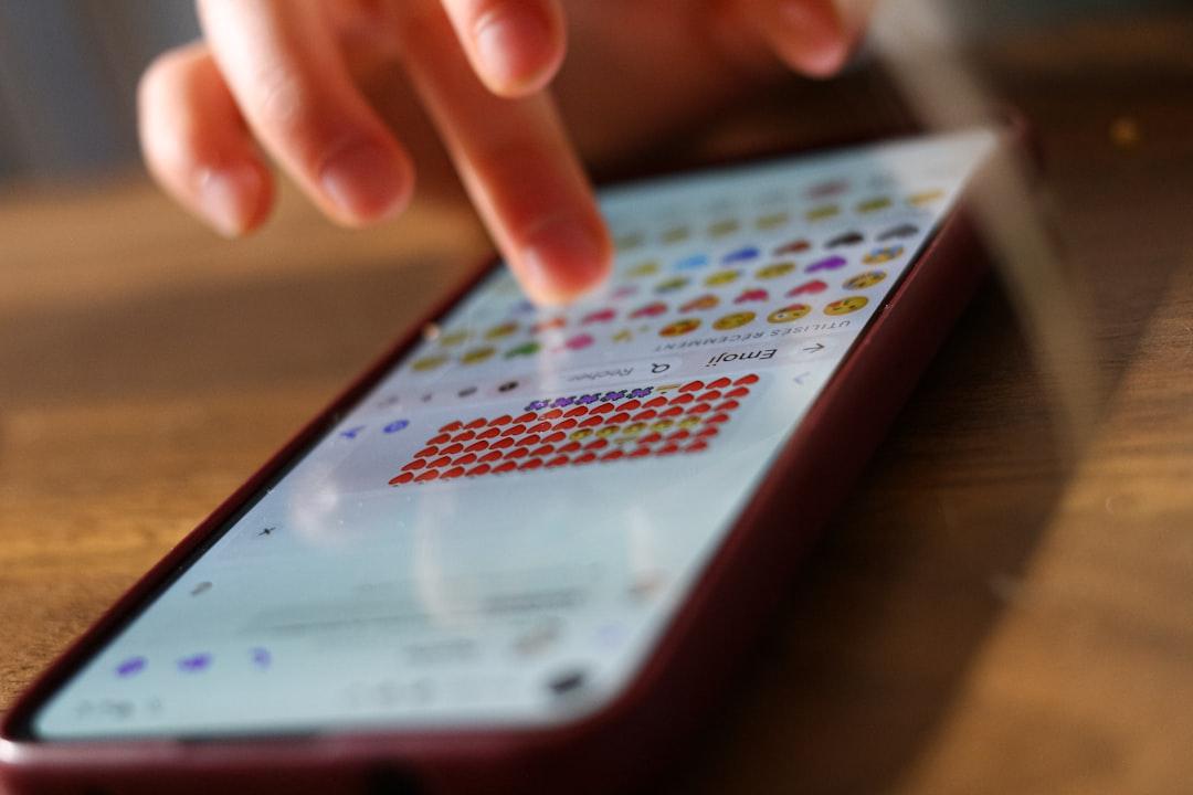 Perbandingan RTP dan volatilitas antar game slot