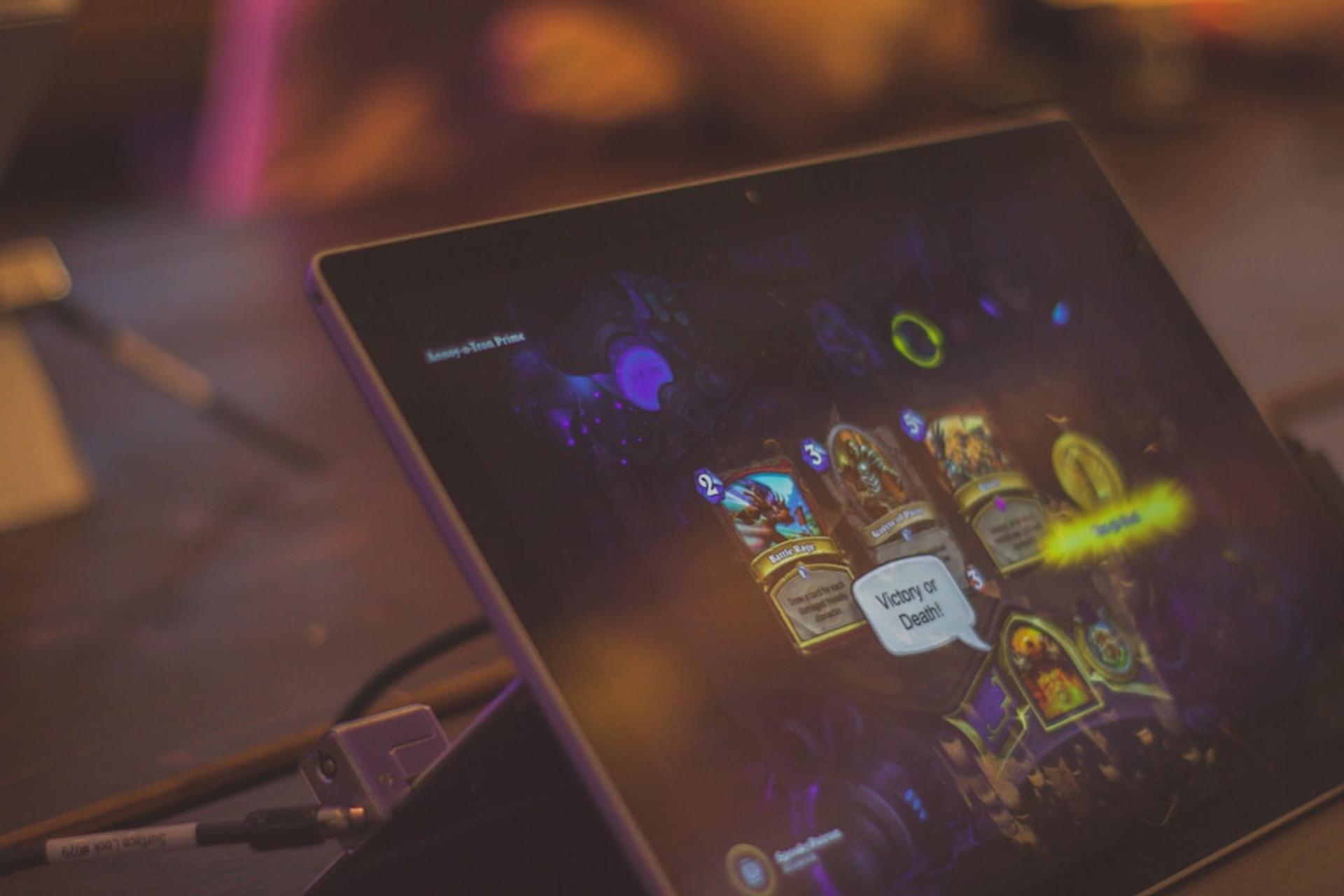 Perbandingan link slot resmi versus link palsu phishing
