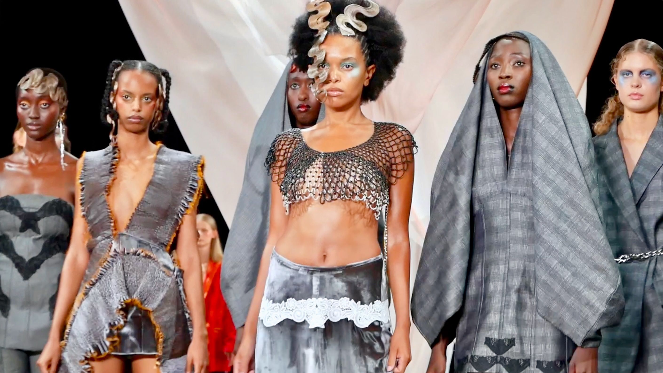 Neste generasjon tekstilkunst med Oslo Runway Next