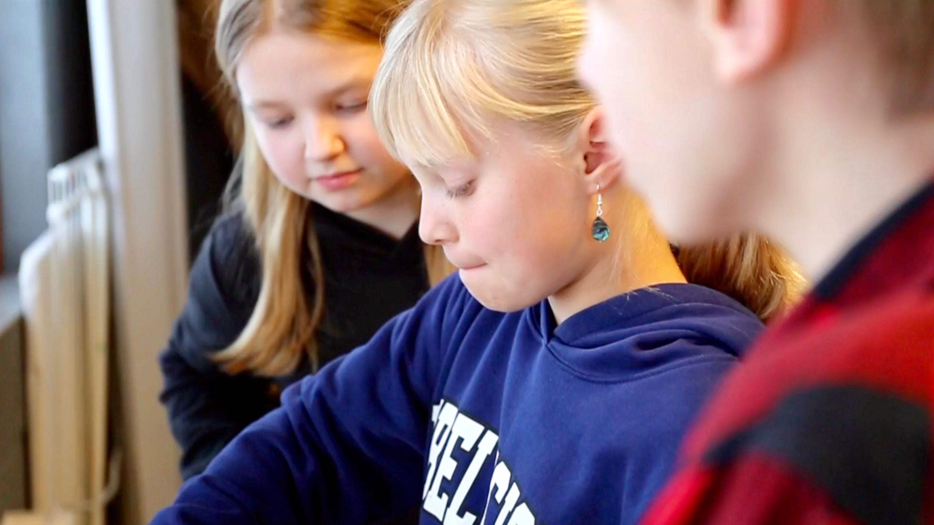 Finske barn blir best i verden med mye kunst og håndverk i skolen