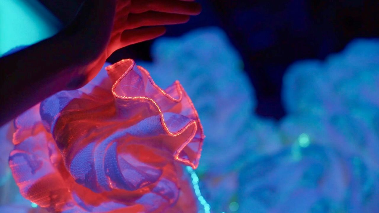 Malin Tadaa og Gustaf Tadaa sin unike tekstilkunst får folk til å gråte