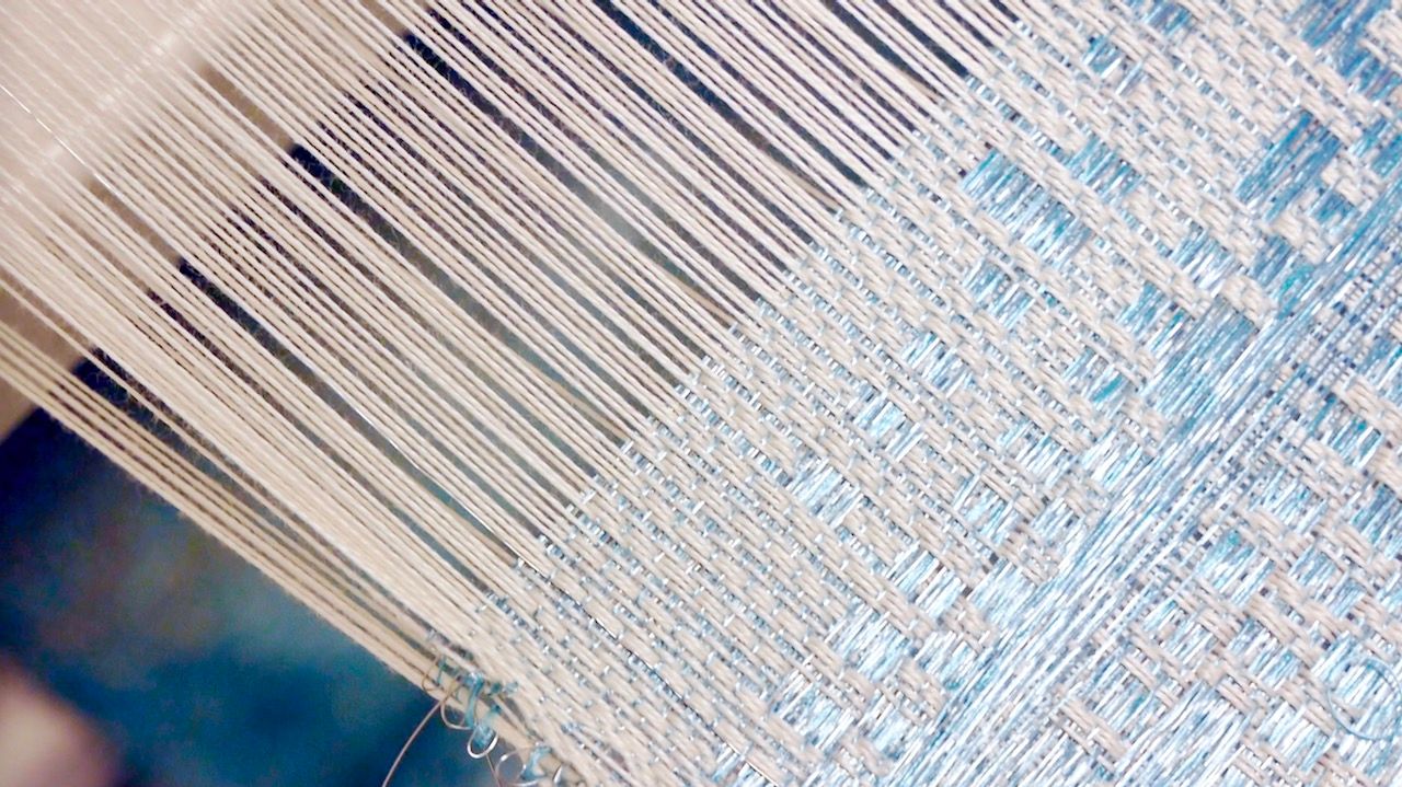 Pearla Pigao skaper unik tekstilkunst som slipper ut komponert musikk