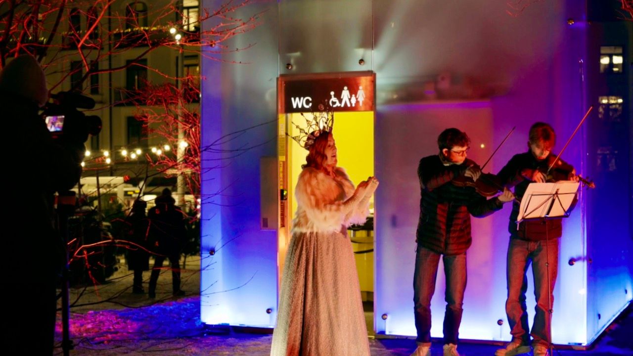 AD_VENT gir unike kunstopplevelser bak hver luke