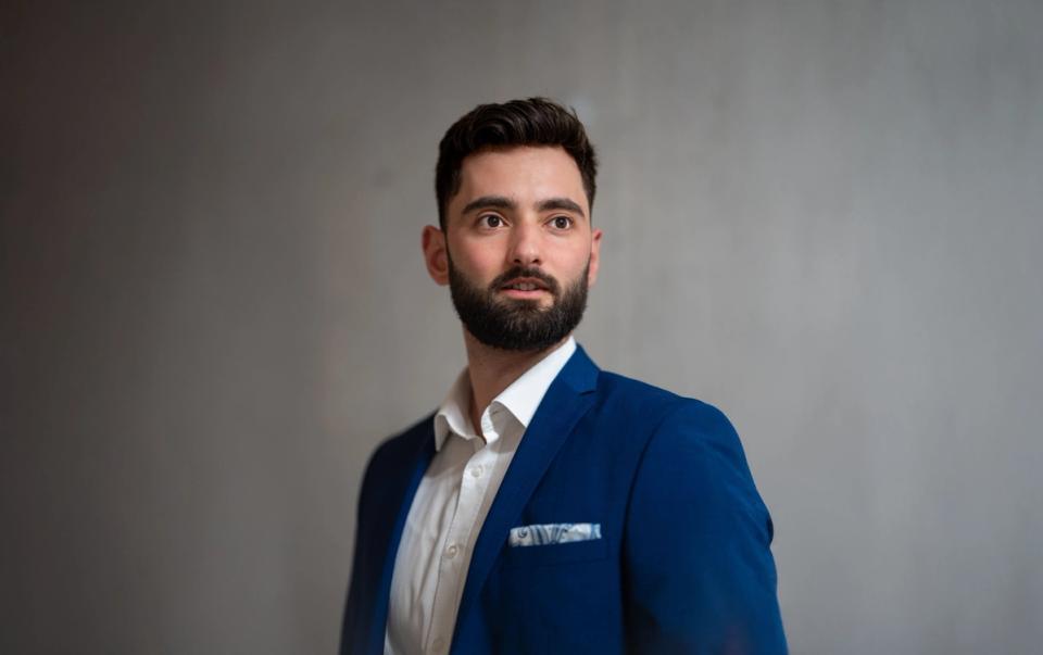 Portrait von Robin Khan