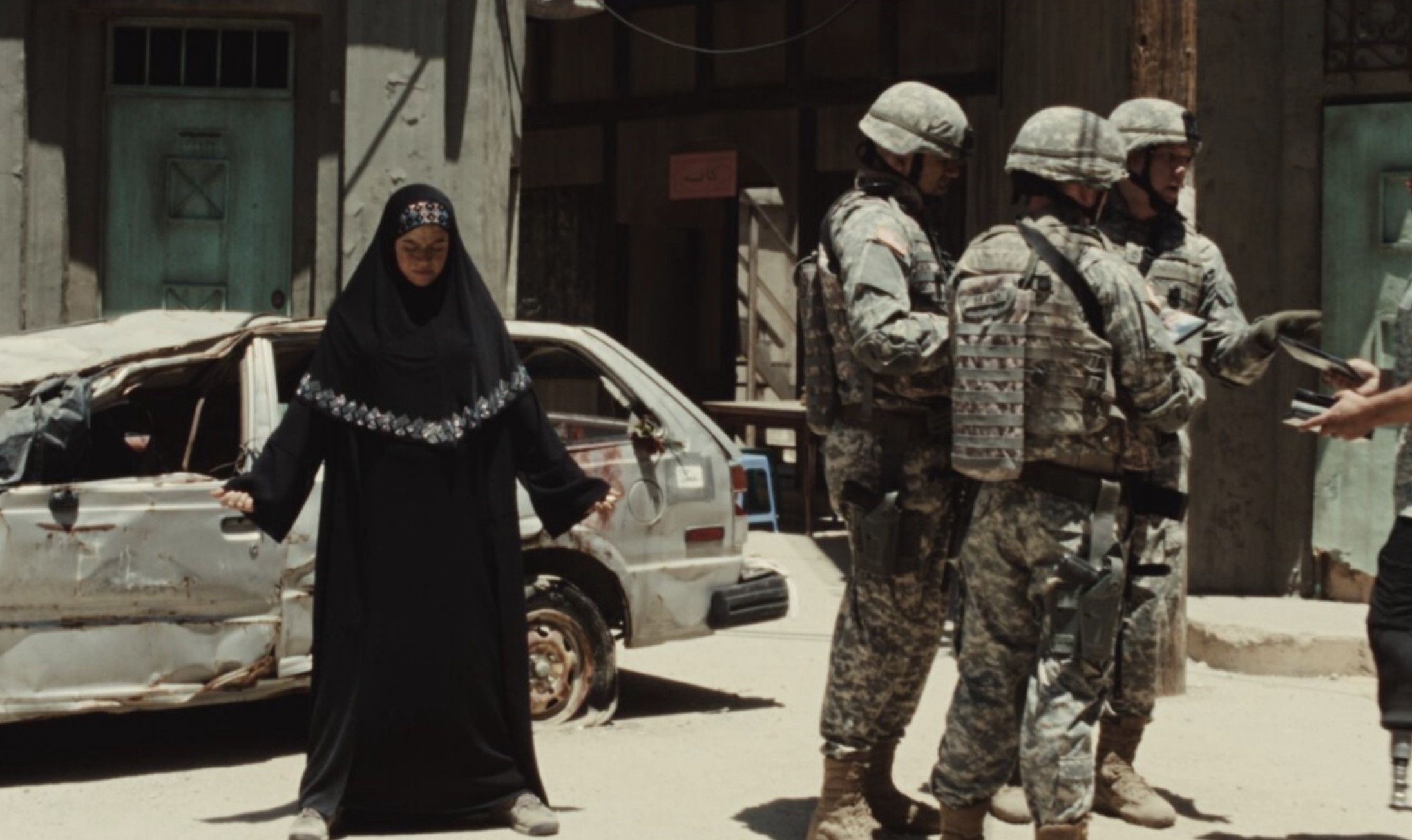 Atropia styling by Angelina Vitto