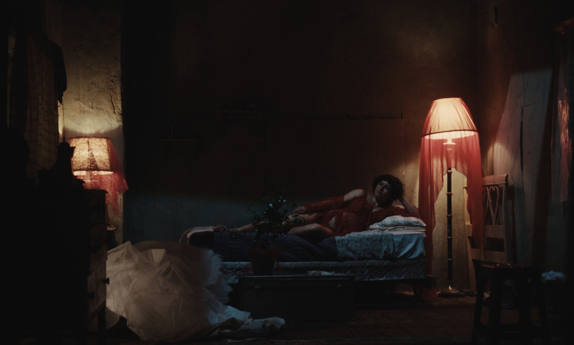 Atropia styling by Angelina Vitto