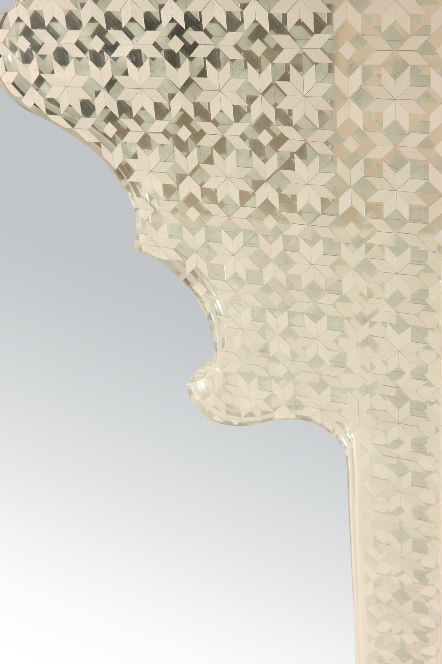 ARABIAN NIGHT MIRROR MOP H6 DETAIL