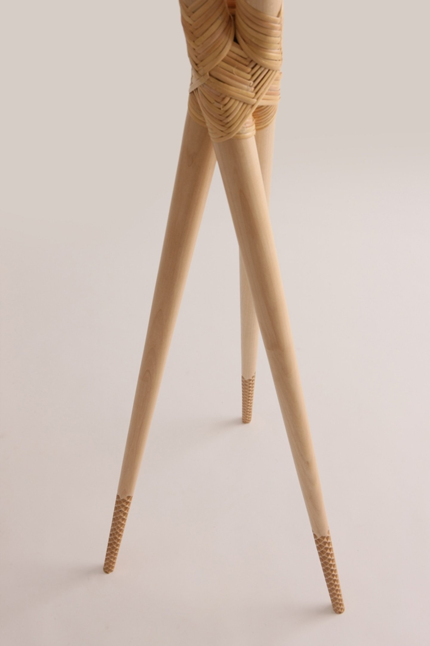 COAT HANGER (8)
