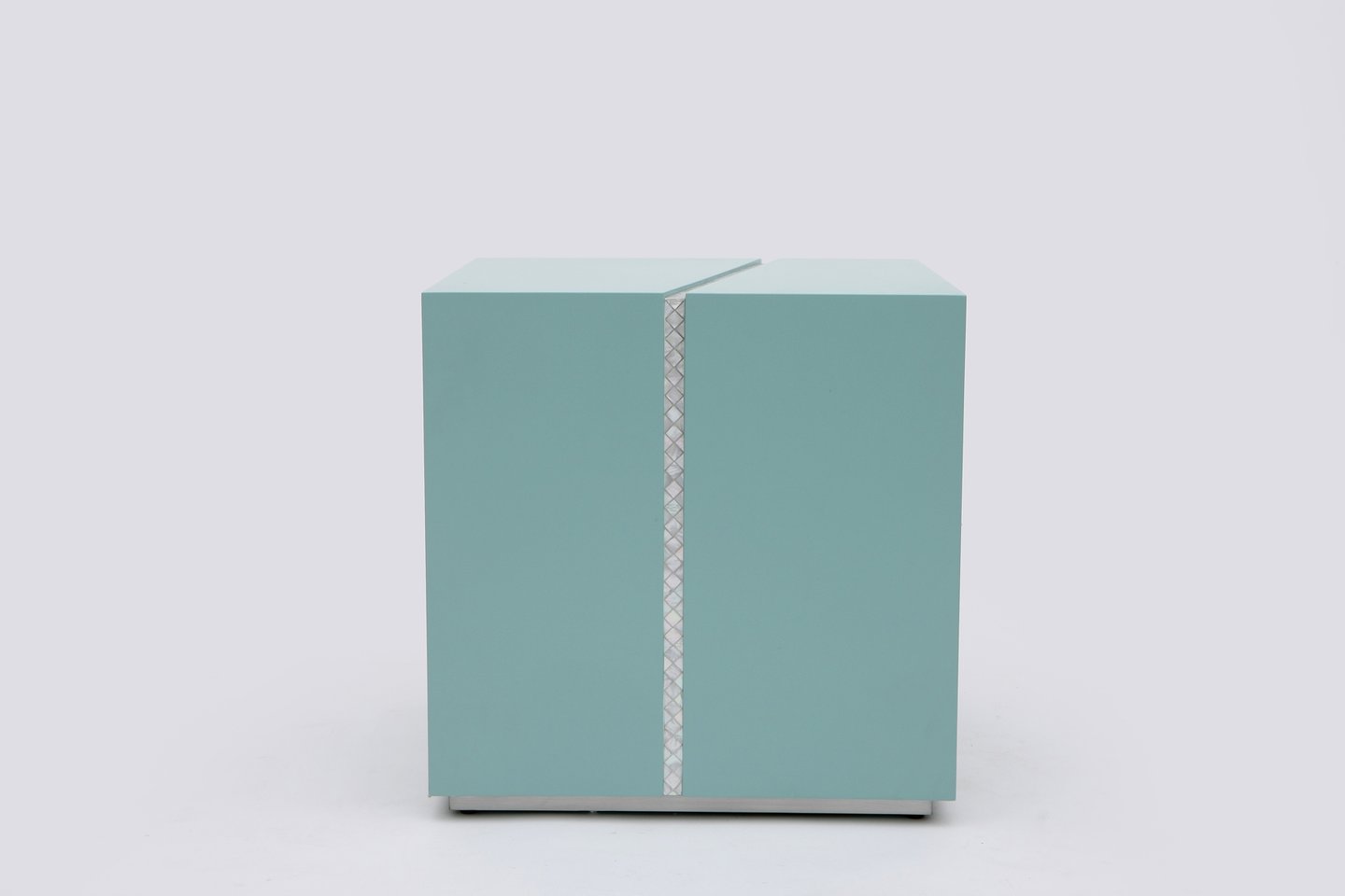 Furniture_Draw The Line Collection_Side Table_ND44_M.D.0077.JPG.H15