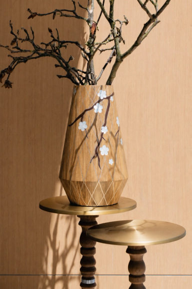 Ochaya Oak Angular Vase