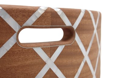 Criss Cross Pebble Seat