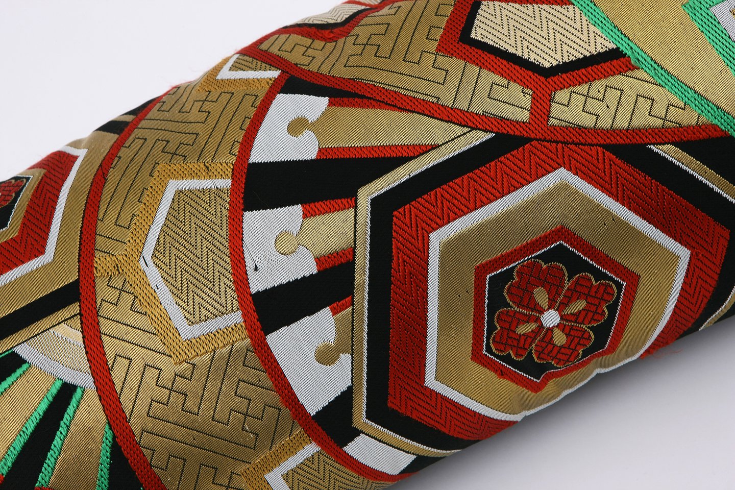 Furniture_Complement _Cushion OBI_ND44_M.D.0278.JPG.H15