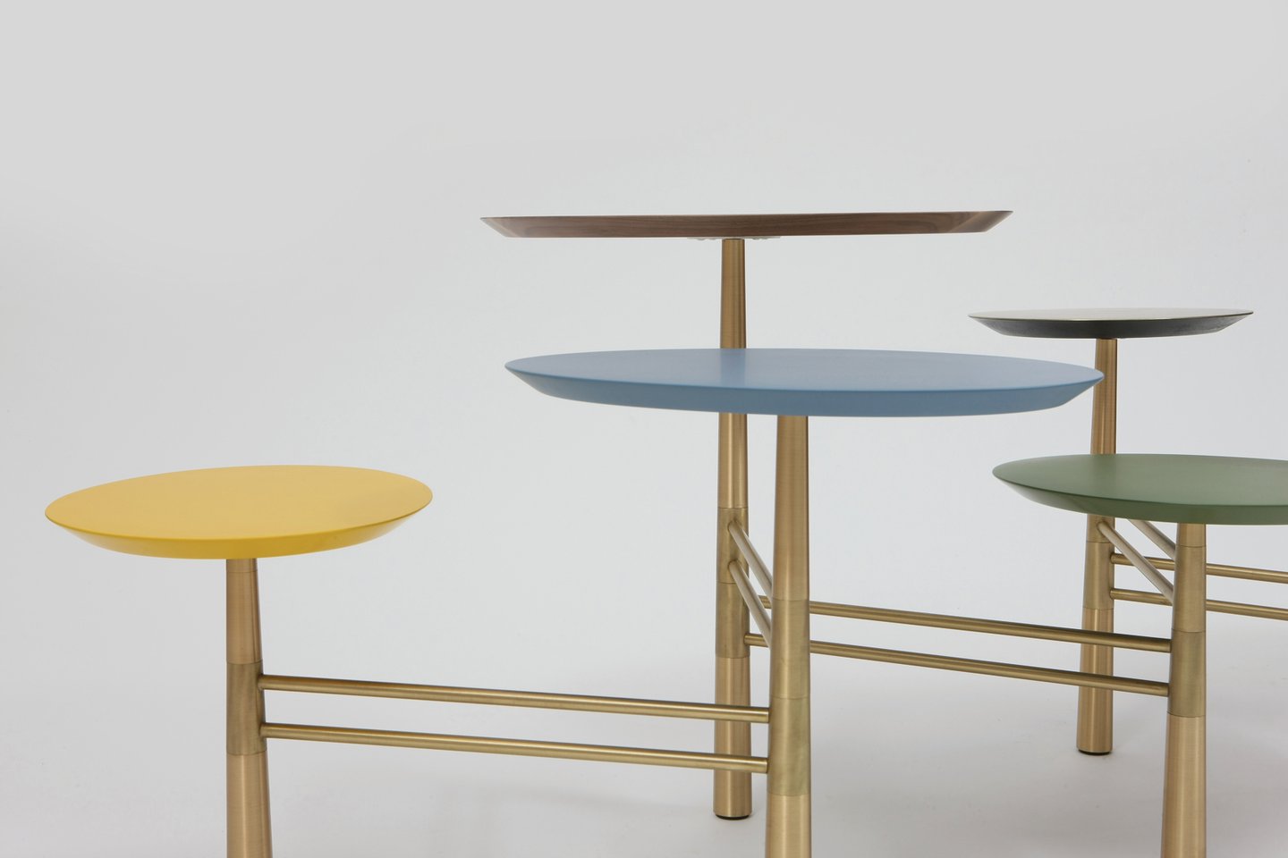 Vintage_LowTables_Pebble_2E9V0350_ND32_H15