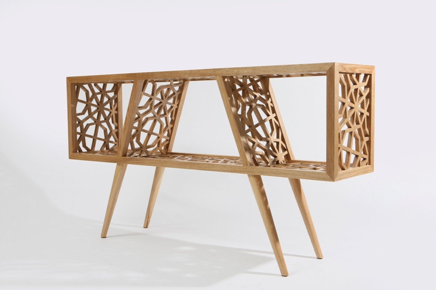 Strand Console Ashwood (2)