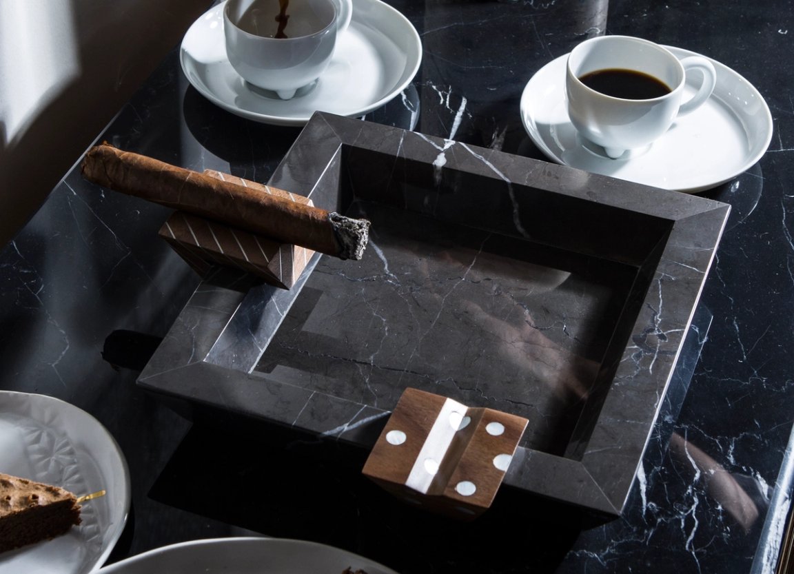 CIGAR ASHTRAY PLUG-INS