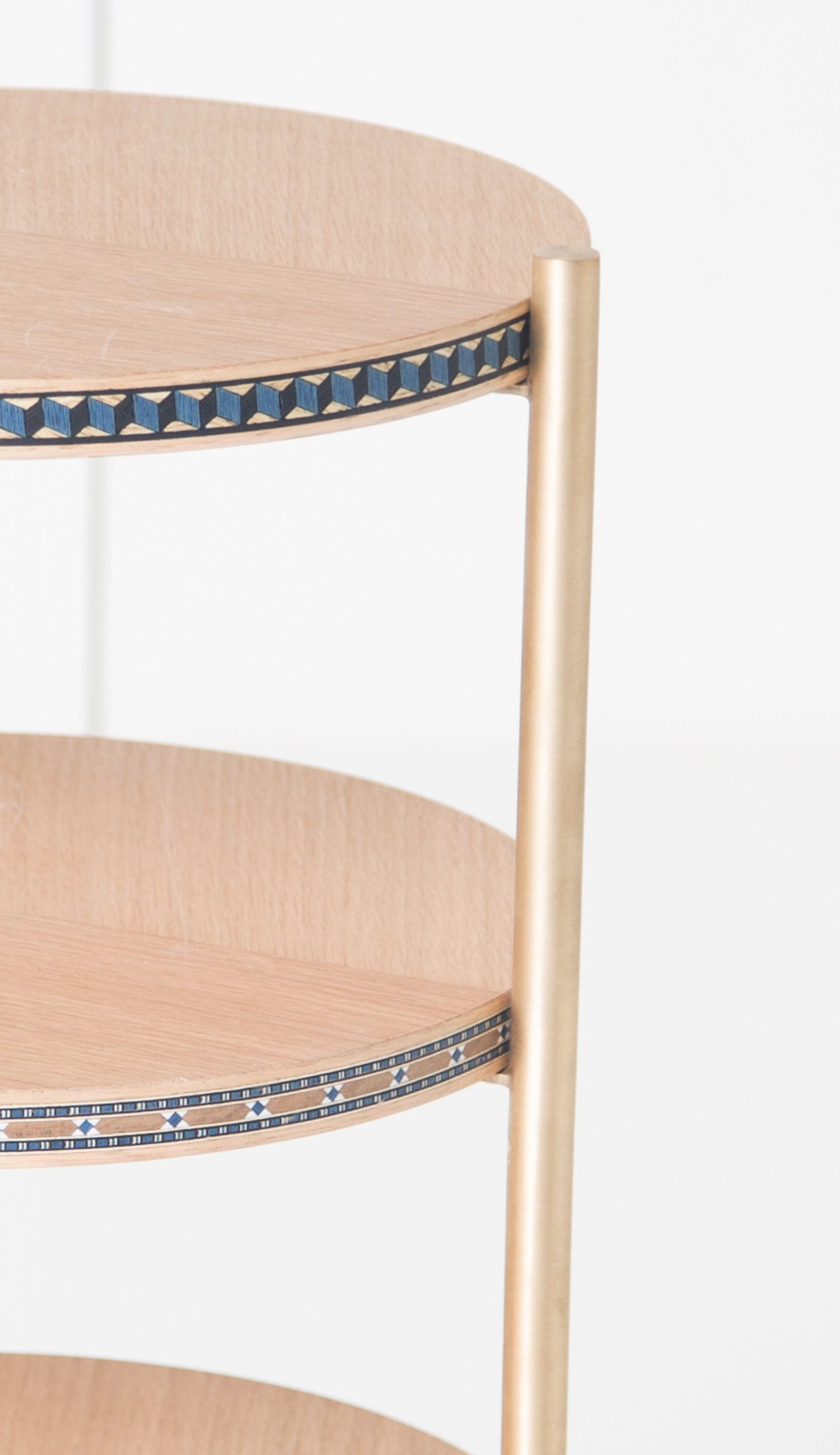 NADA DEBS - Contour table blue