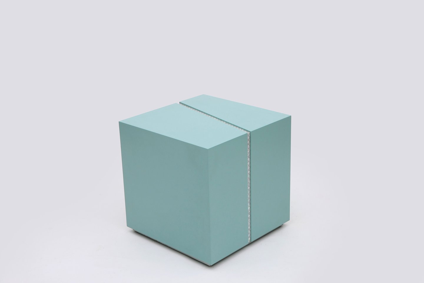 Furniture_Draw The Line Collection_Side Table_ND44_M.D.0076.JPG.H15