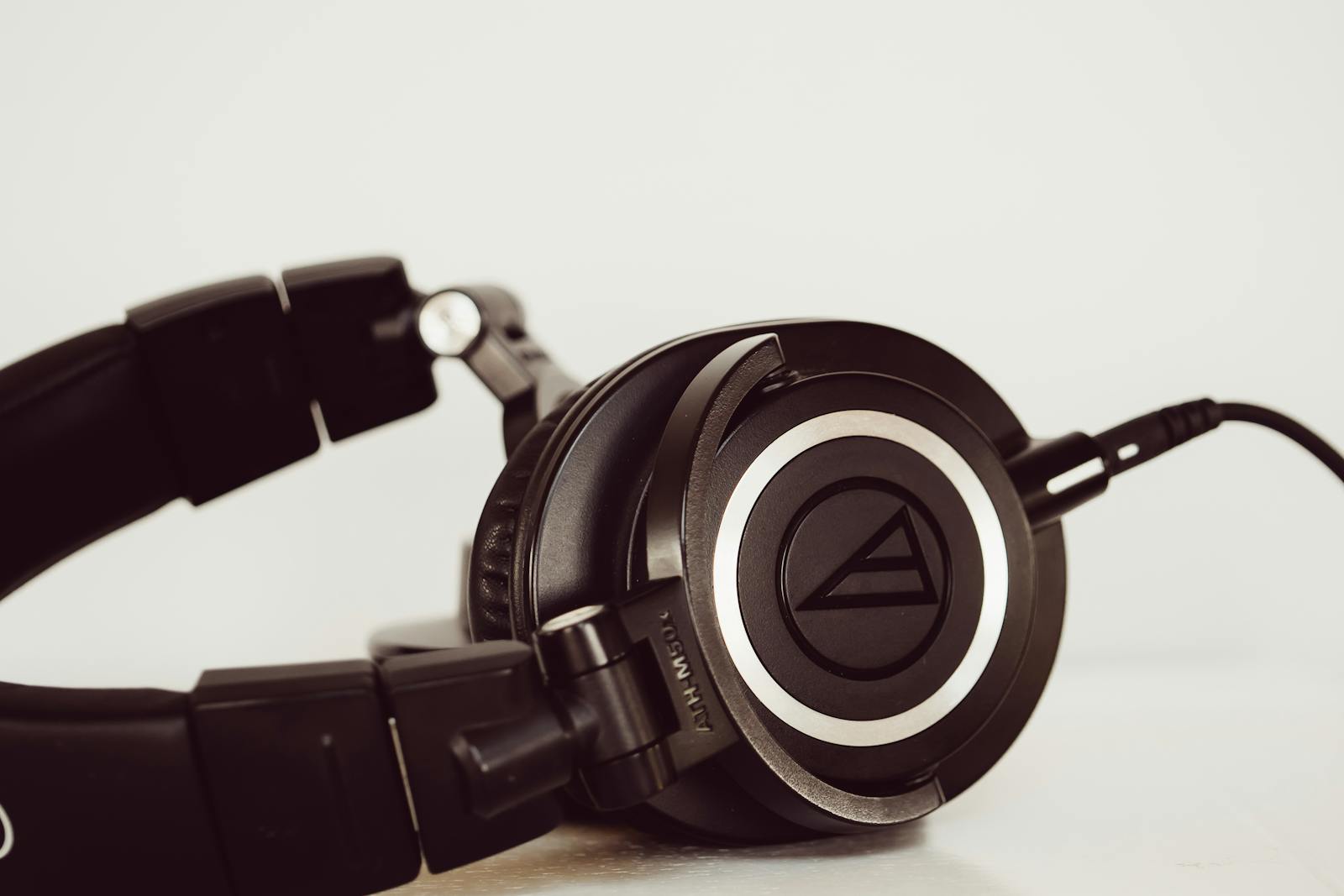 Casque audio circum-aural noir pour piano numérique